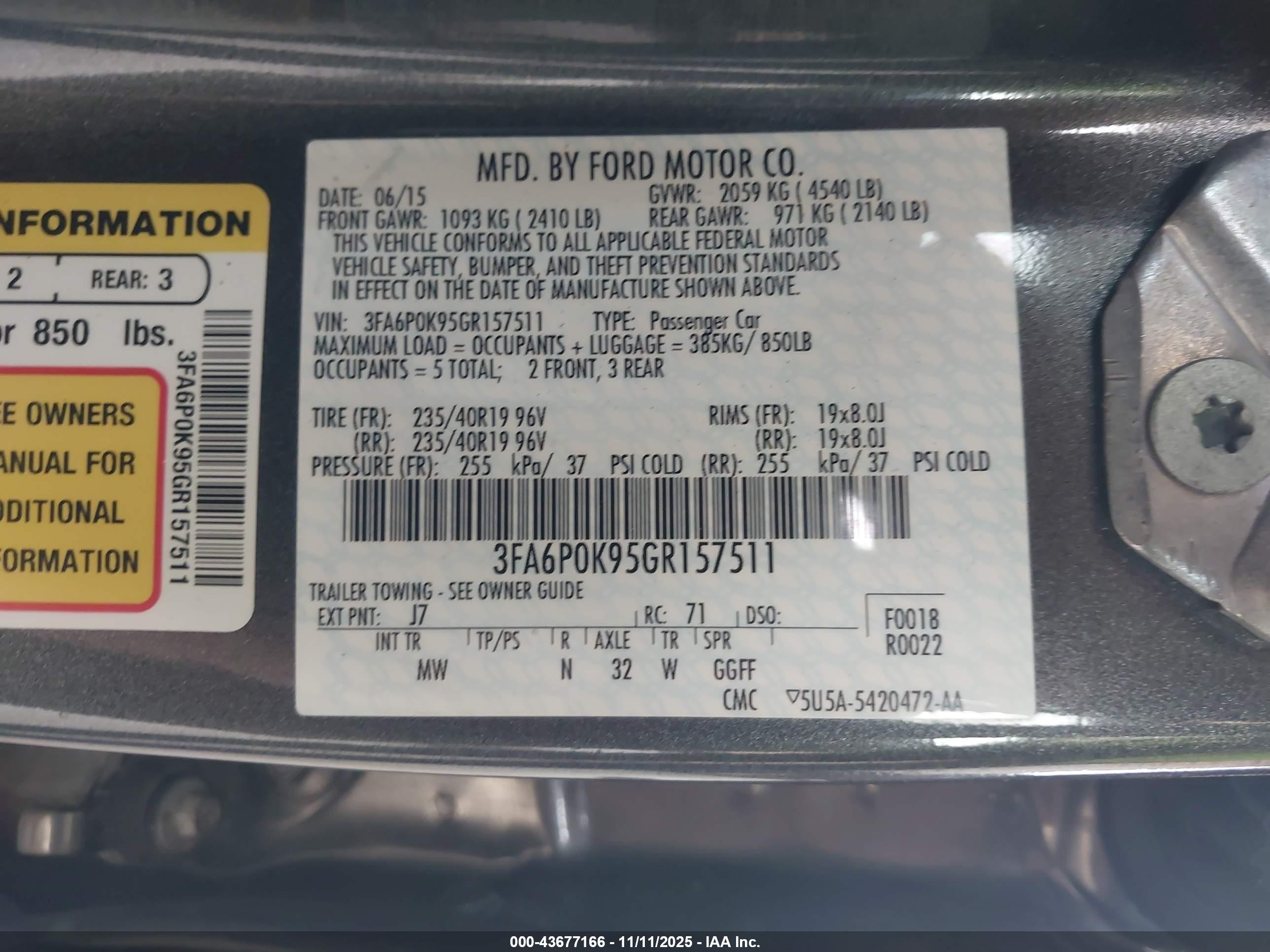 FORD FUSION image 9