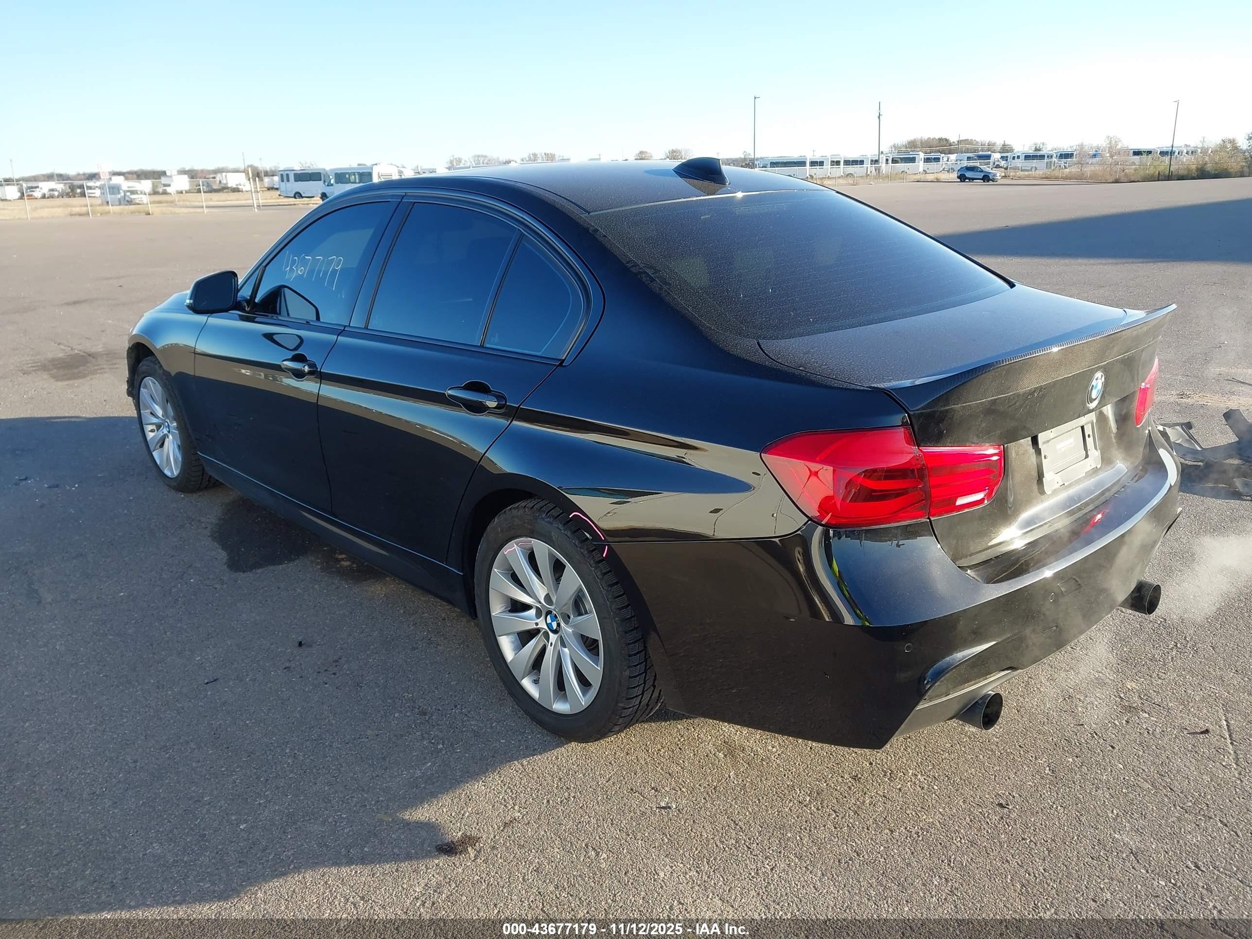 BMW 340I image 3