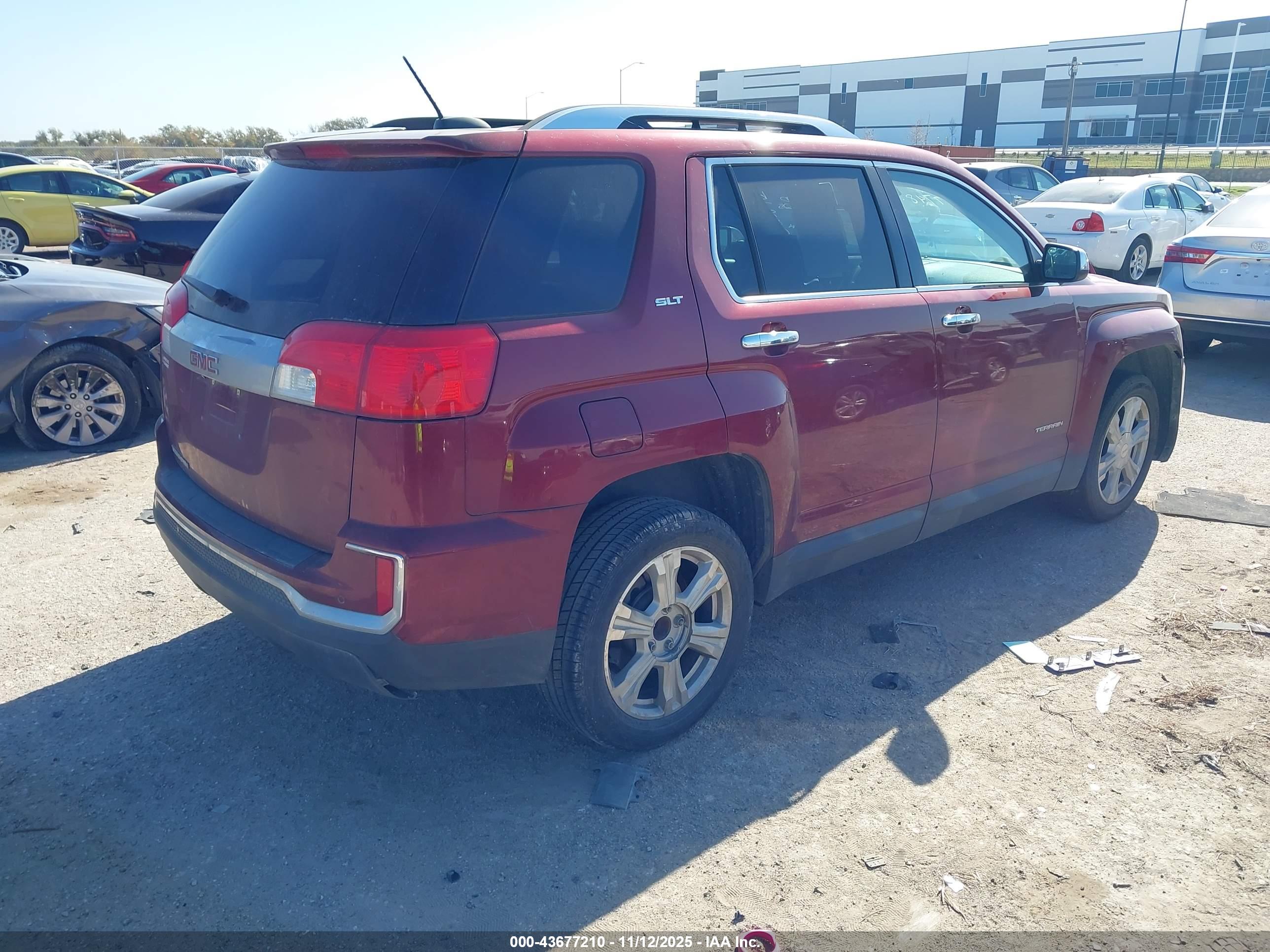 GMC TERRAIN image 4