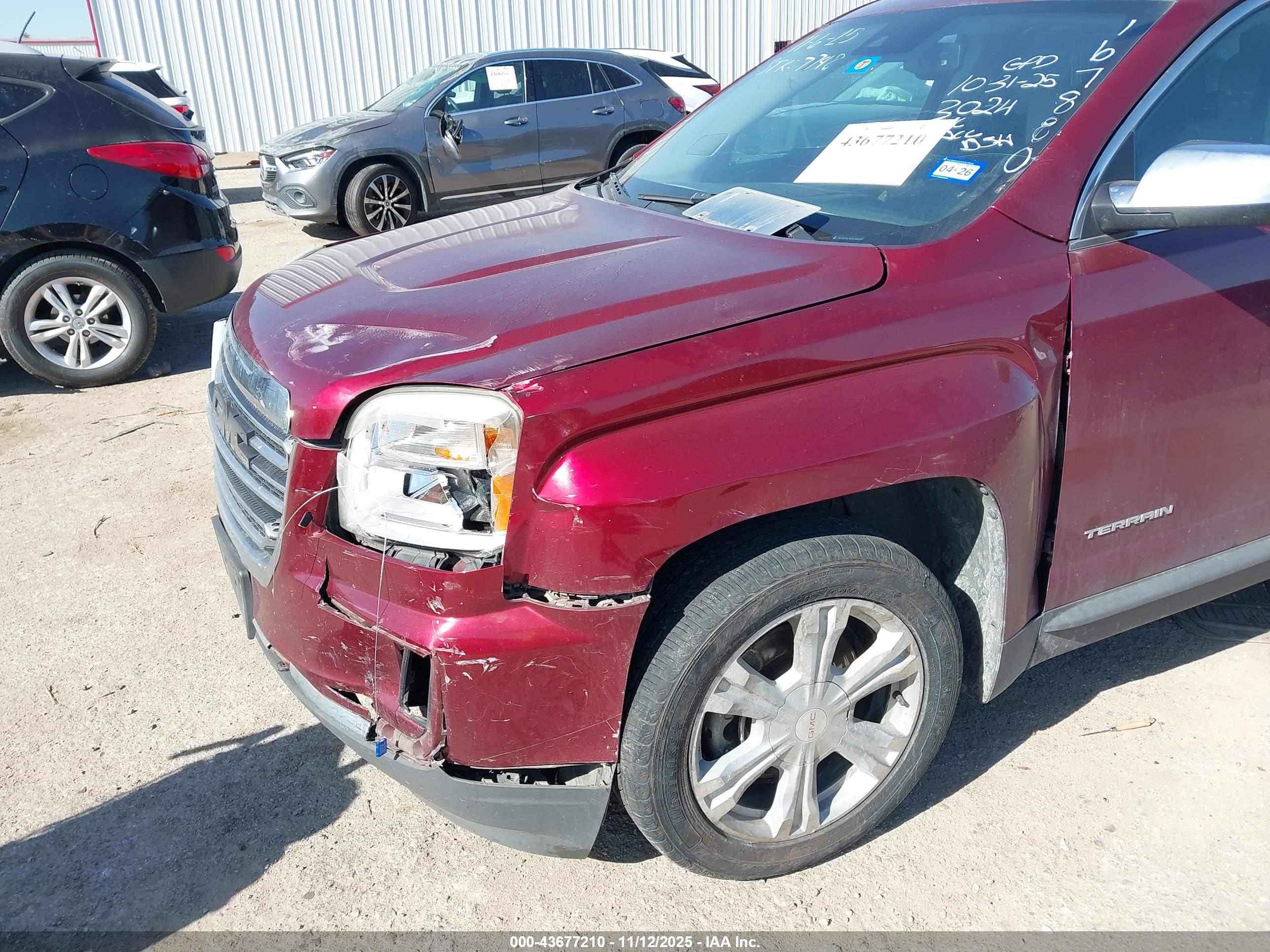 GMC TERRAIN image 6