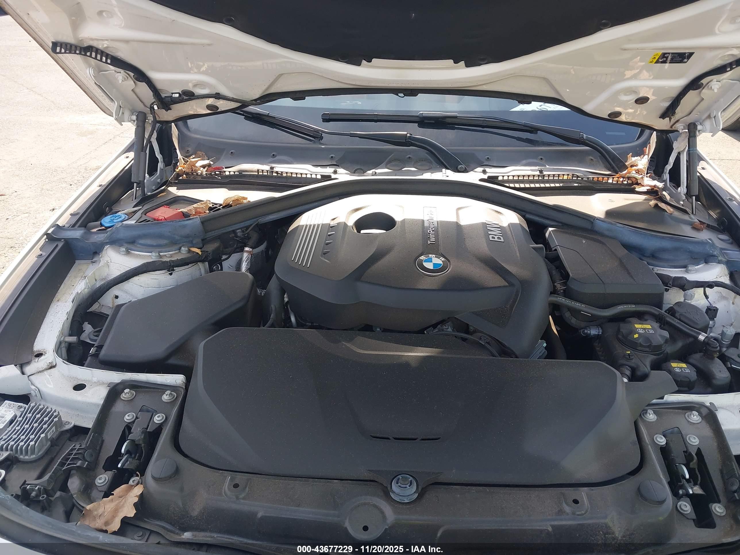 BMW 330I image 10