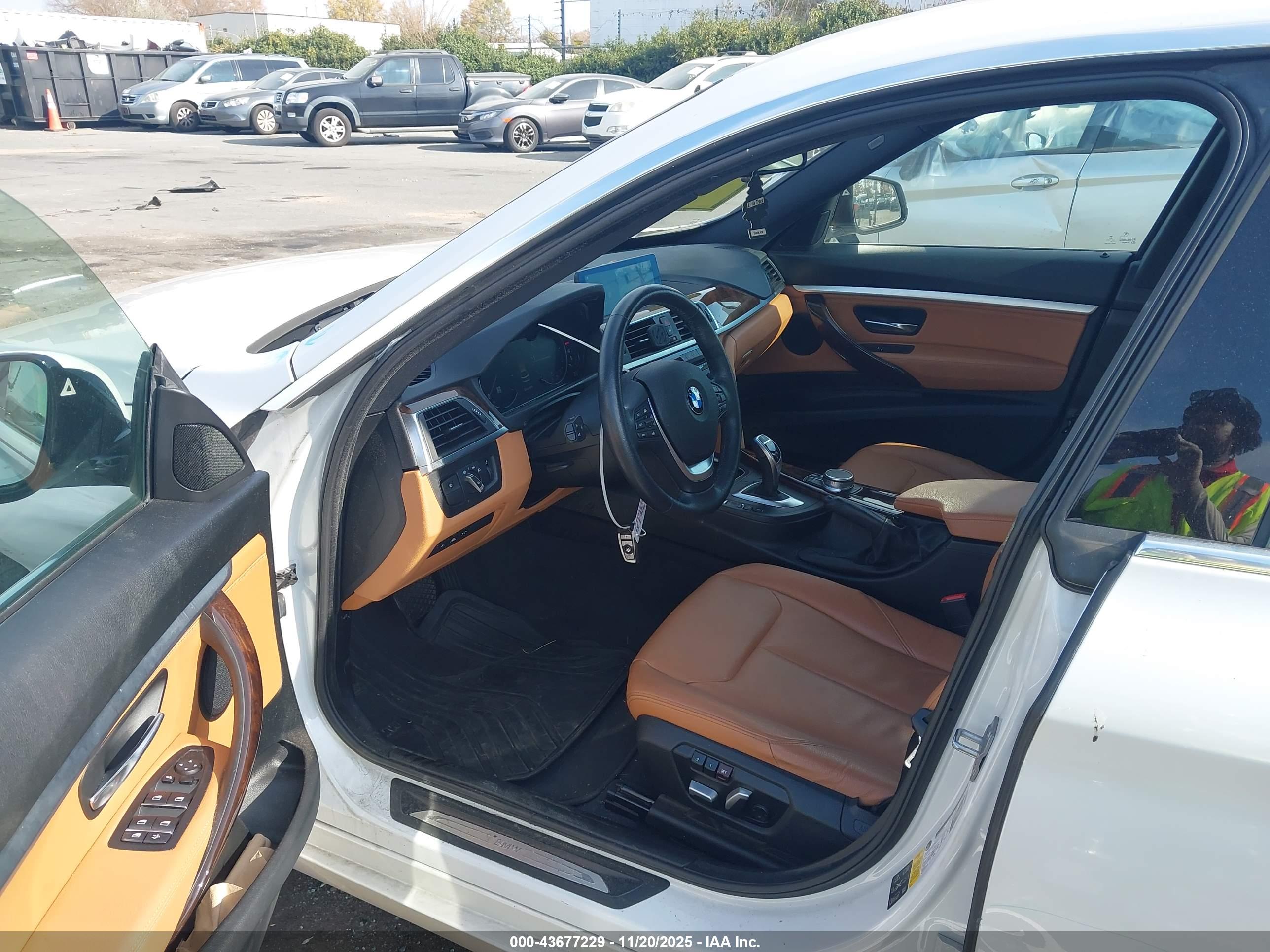 BMW 330I image 5