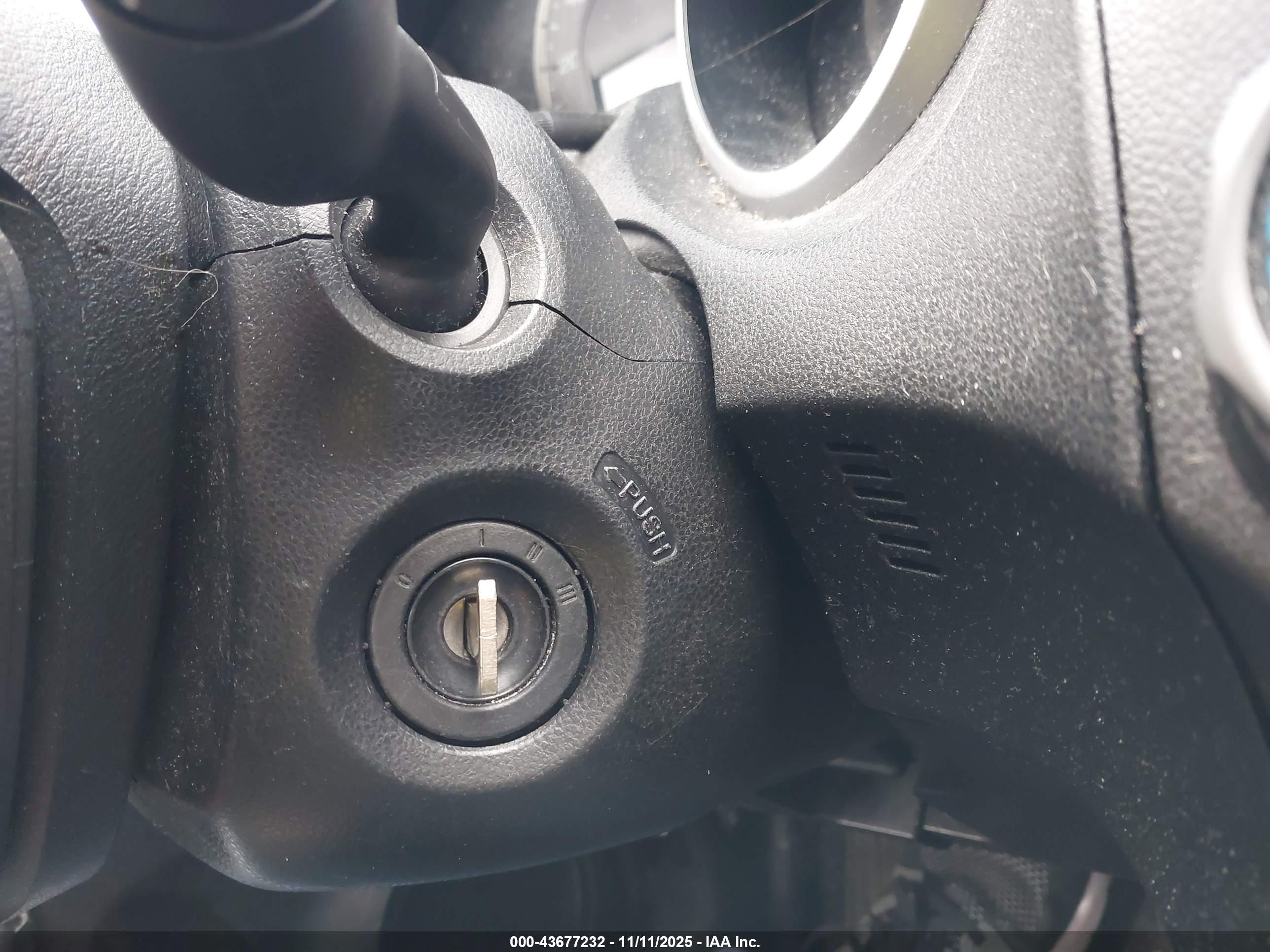 HONDA FIT image 11