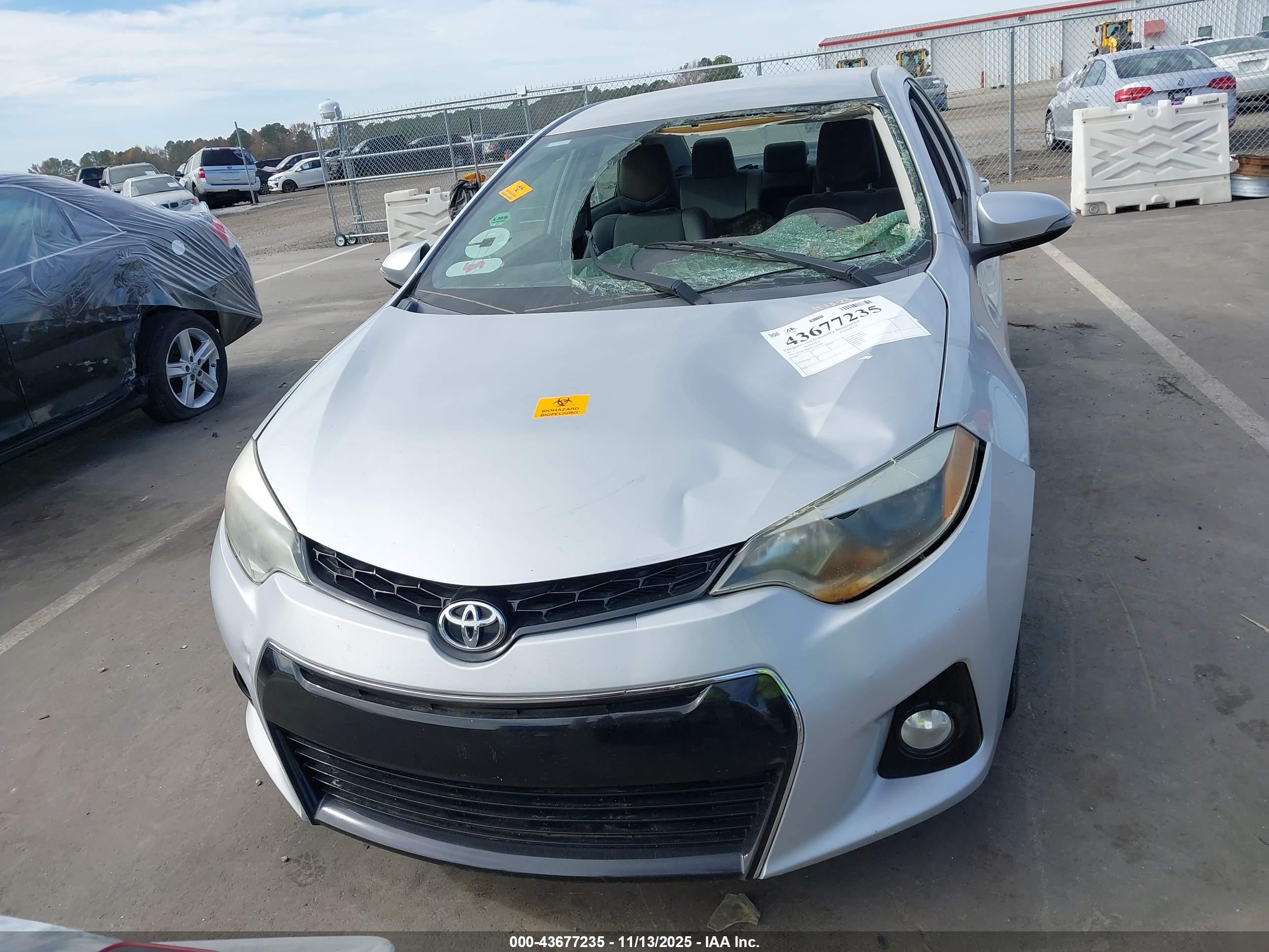 TOYOTA COROLLA image 6