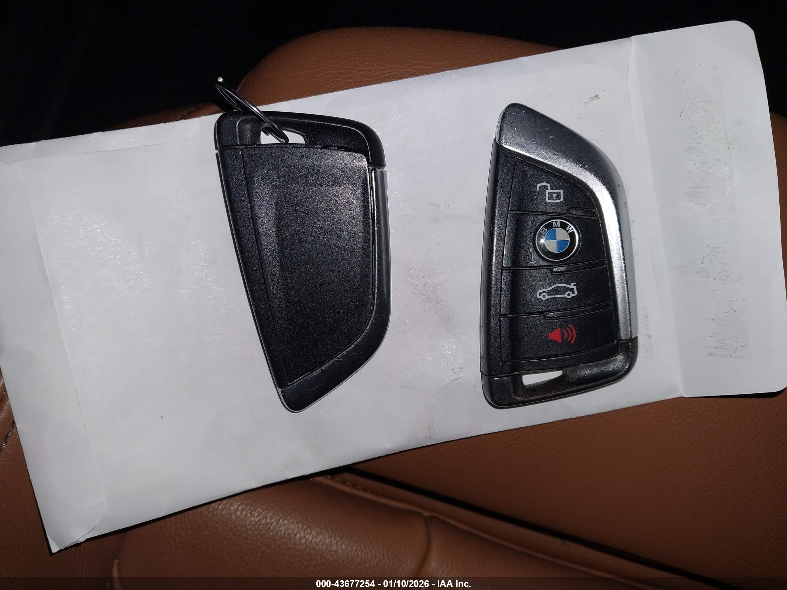 BMW X4 image 11