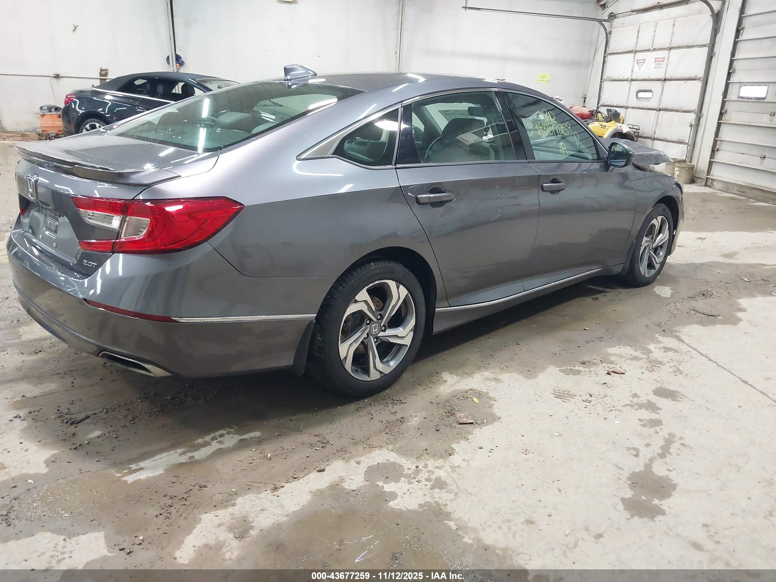 HONDA ACCORD image 4