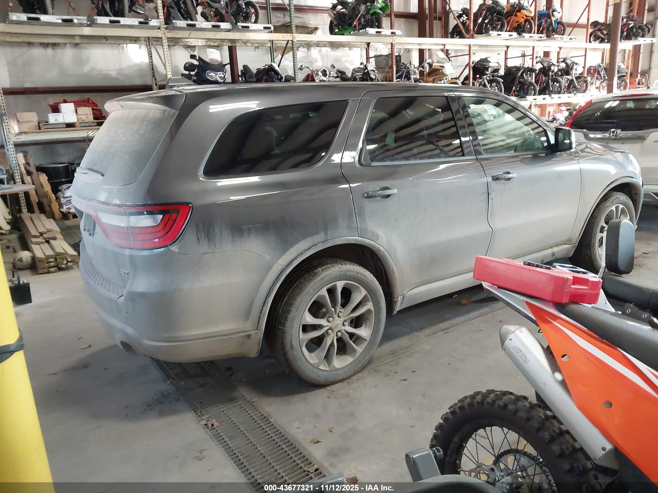 DODGE DURANGO image 4