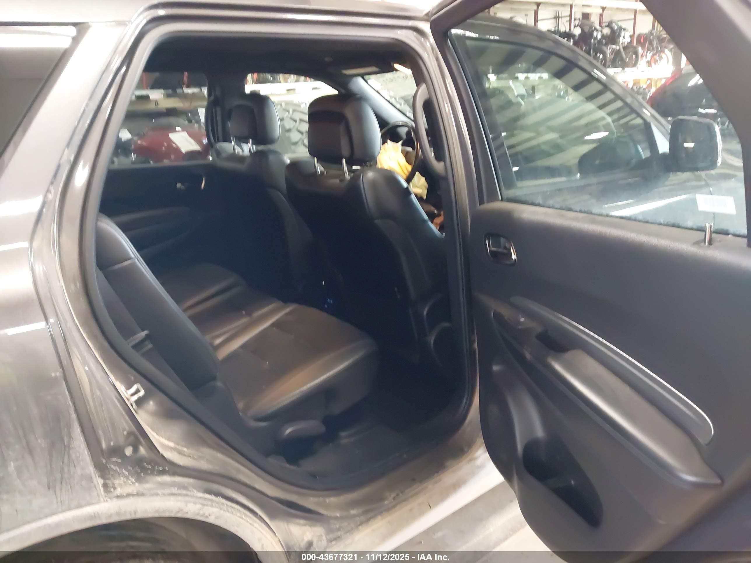DODGE DURANGO image 8