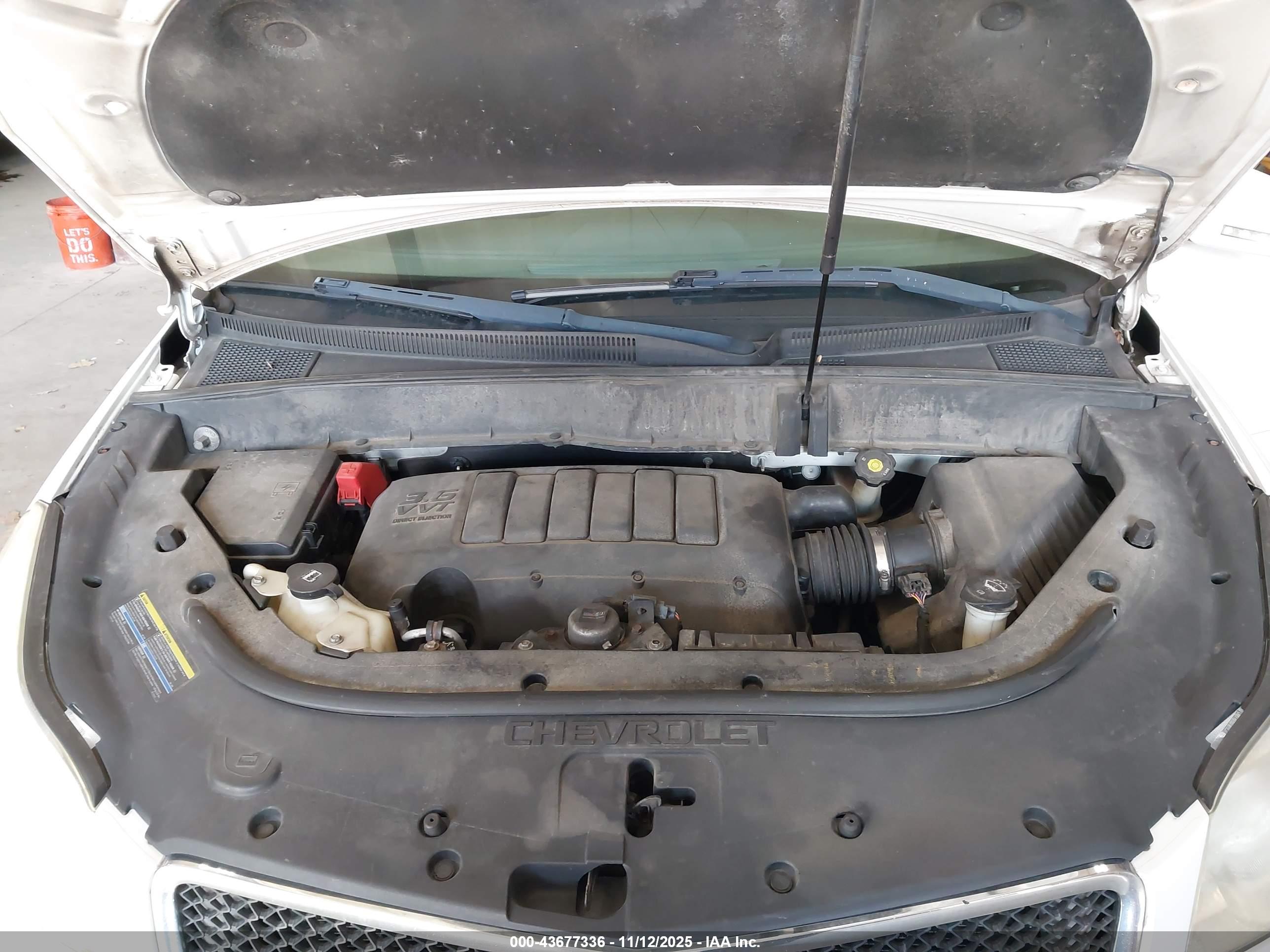 CHEVROLET TRAVERSE image 10