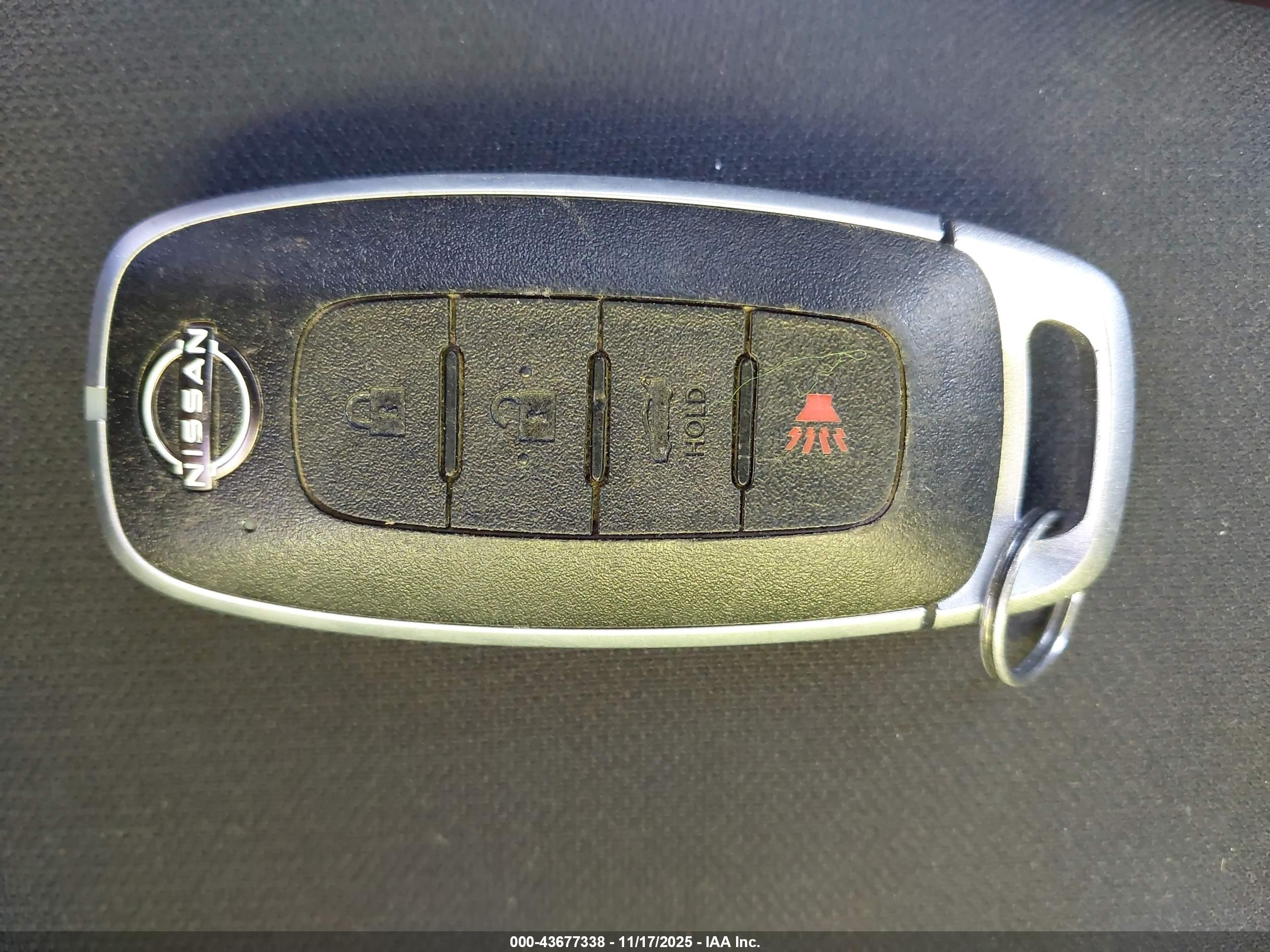 NISSAN SENTRA image 11