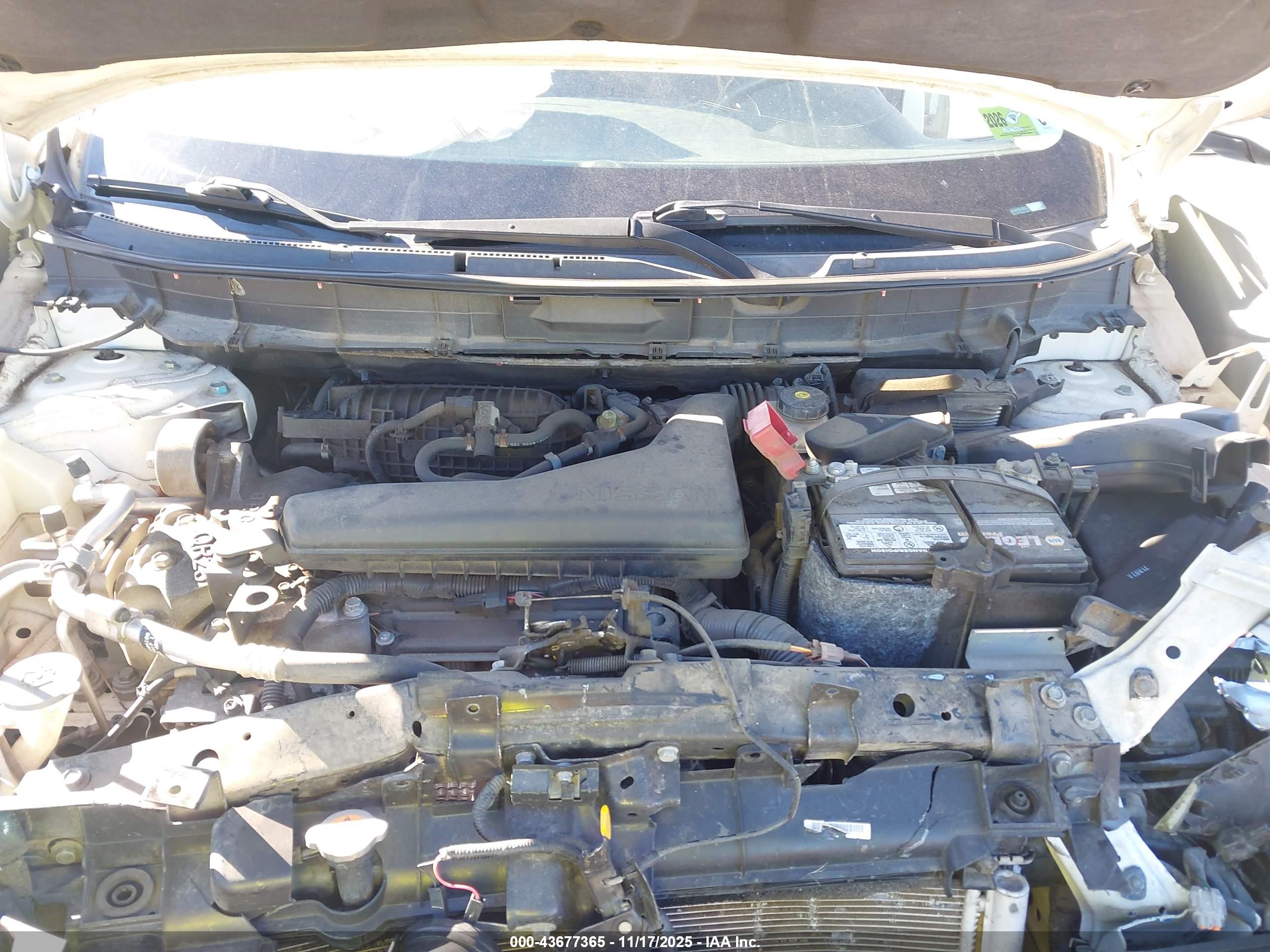 NISSAN ROGUE image 10