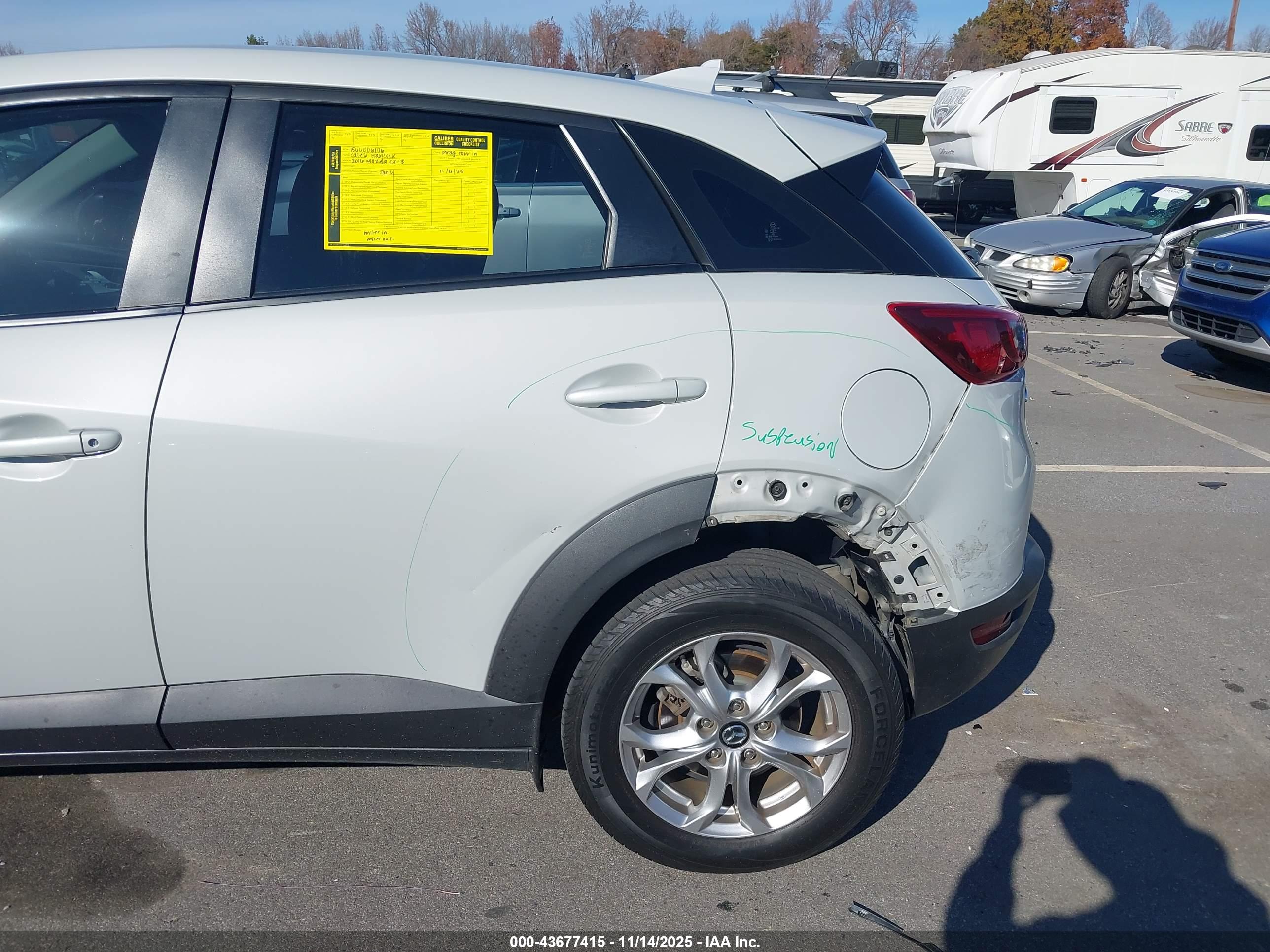 MAZDA CX-3 image 6