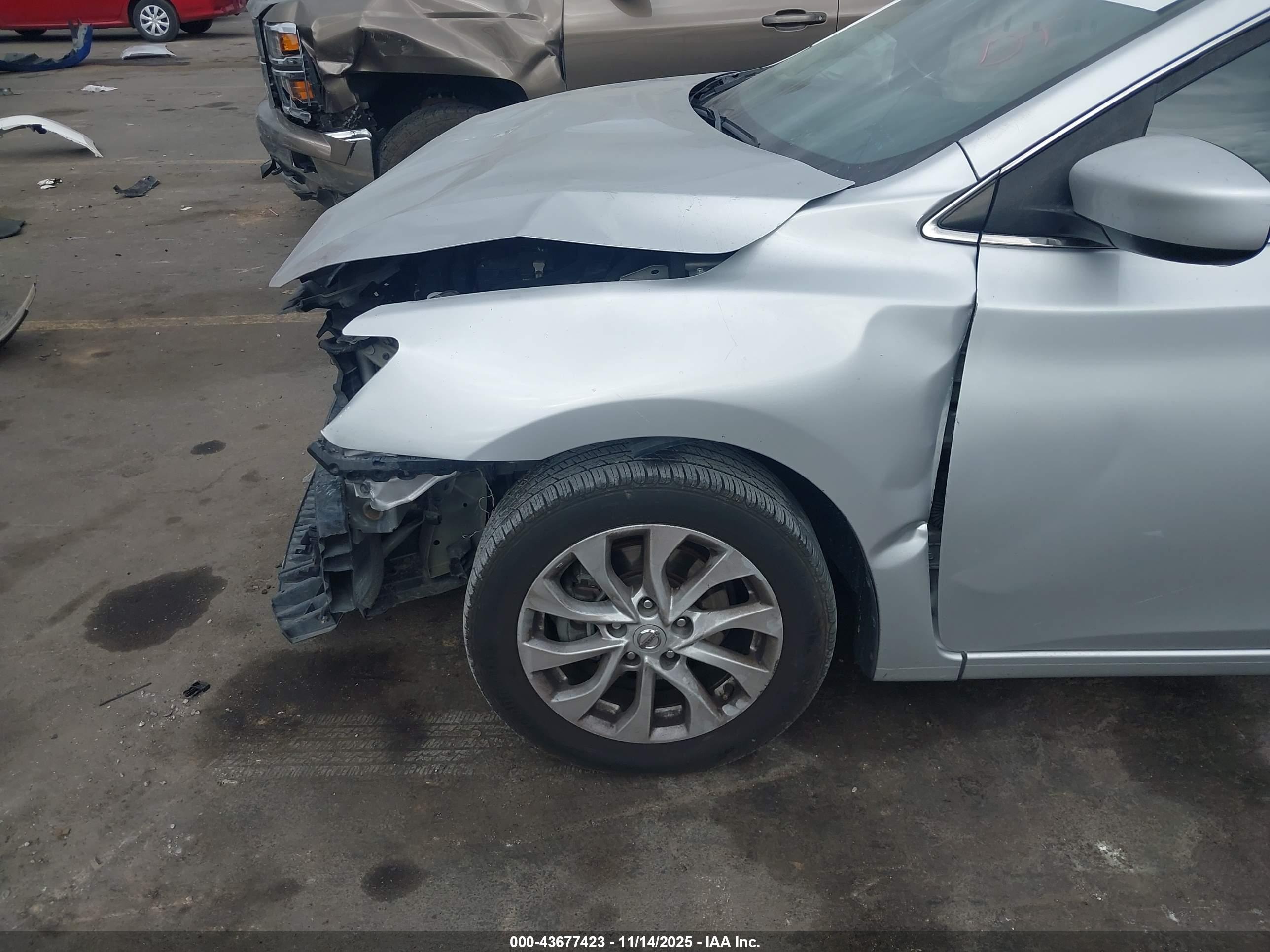 NISSAN SENTRA image 6