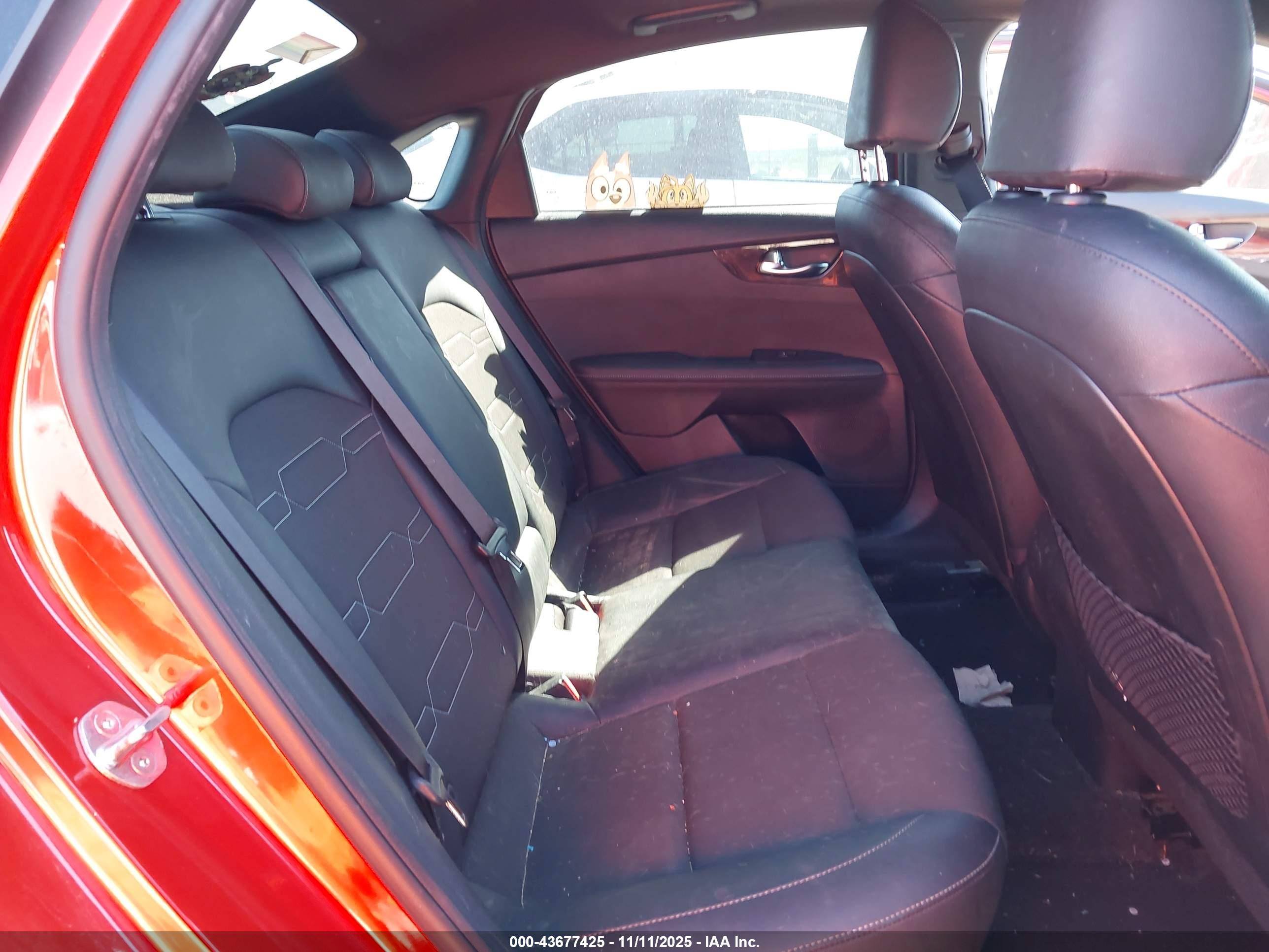KIA FORTE image 8