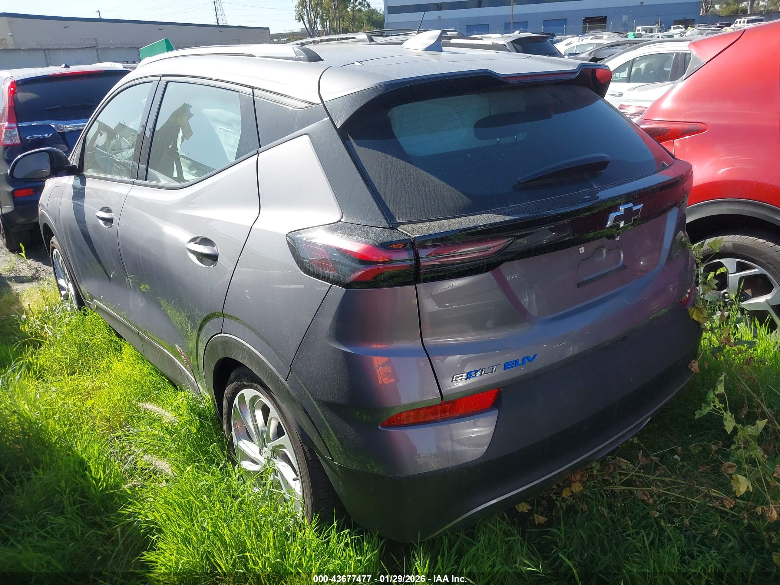 CHEVROLET BOLT image 3