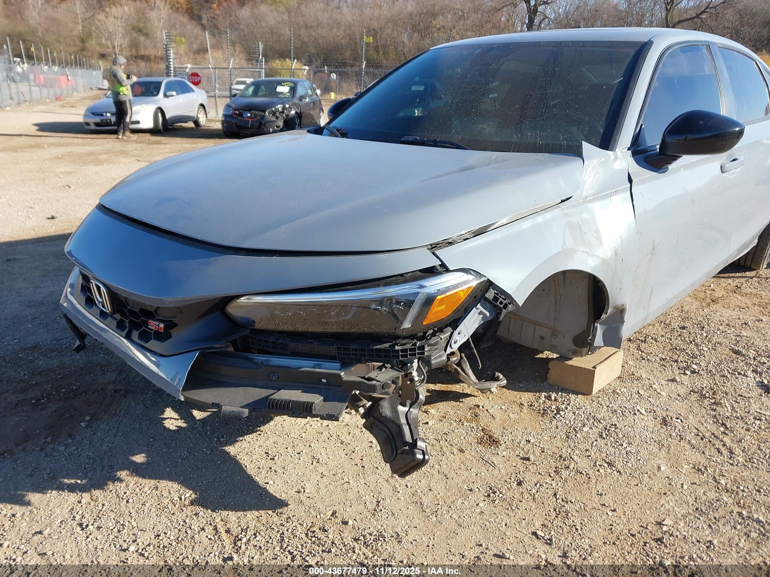 HONDA CIVIC image 6