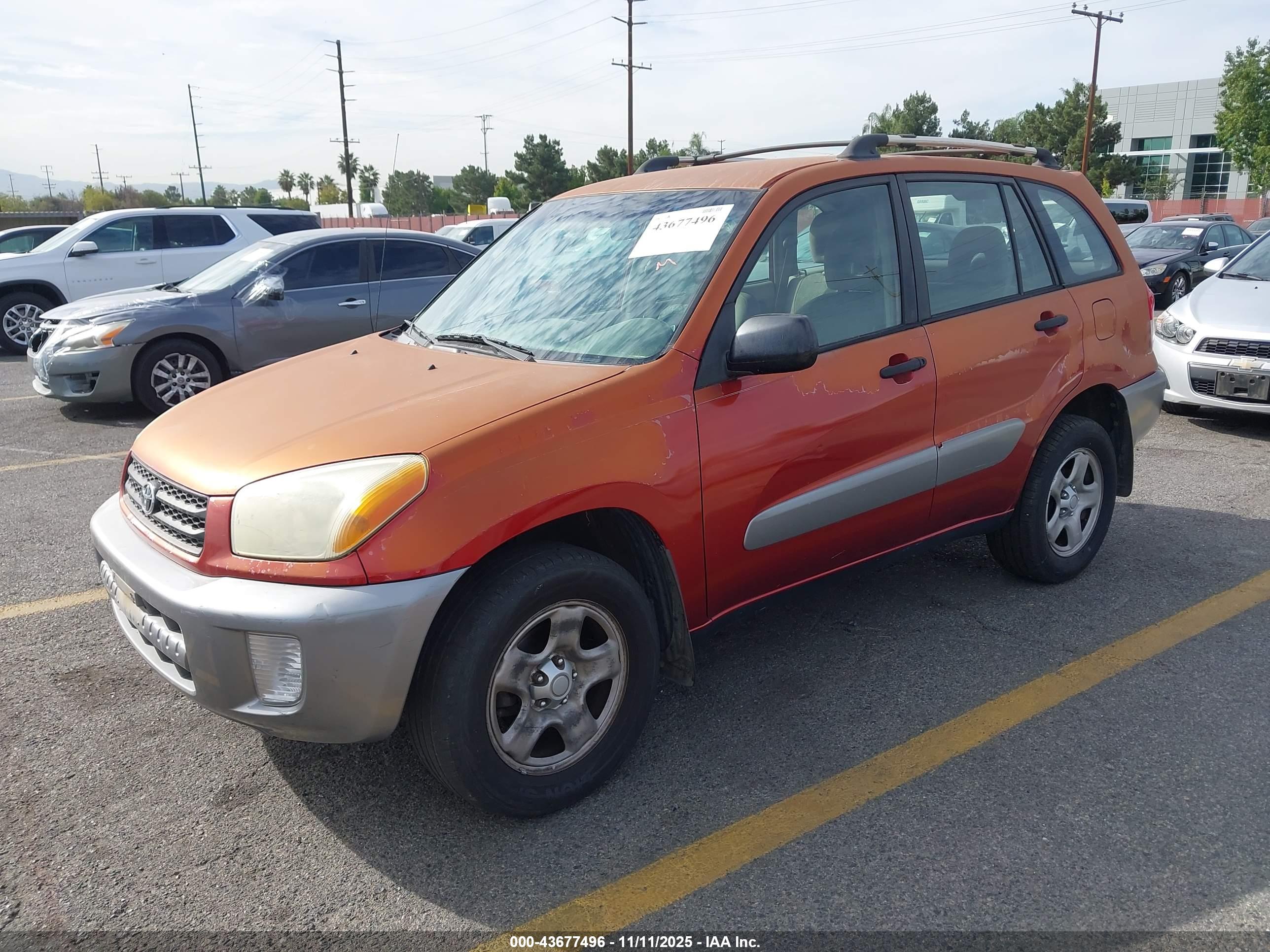 TOYOTA RAV4 image 2