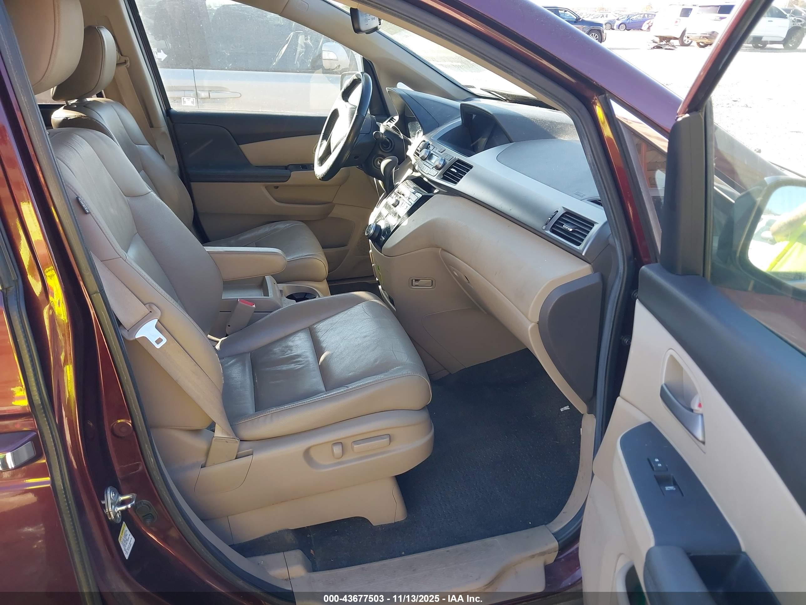 HONDA ODYSSEY image 5
