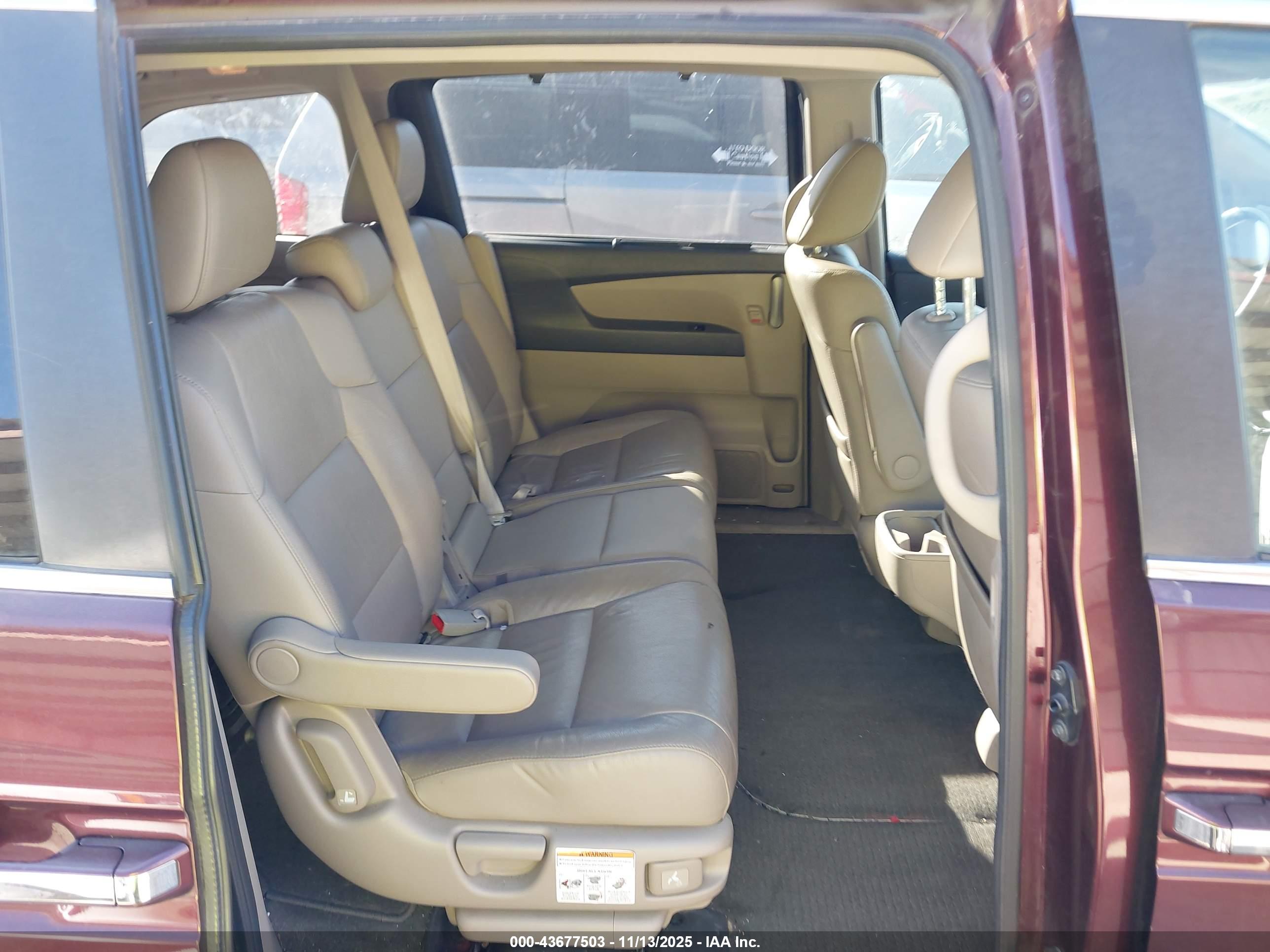 HONDA ODYSSEY image 8