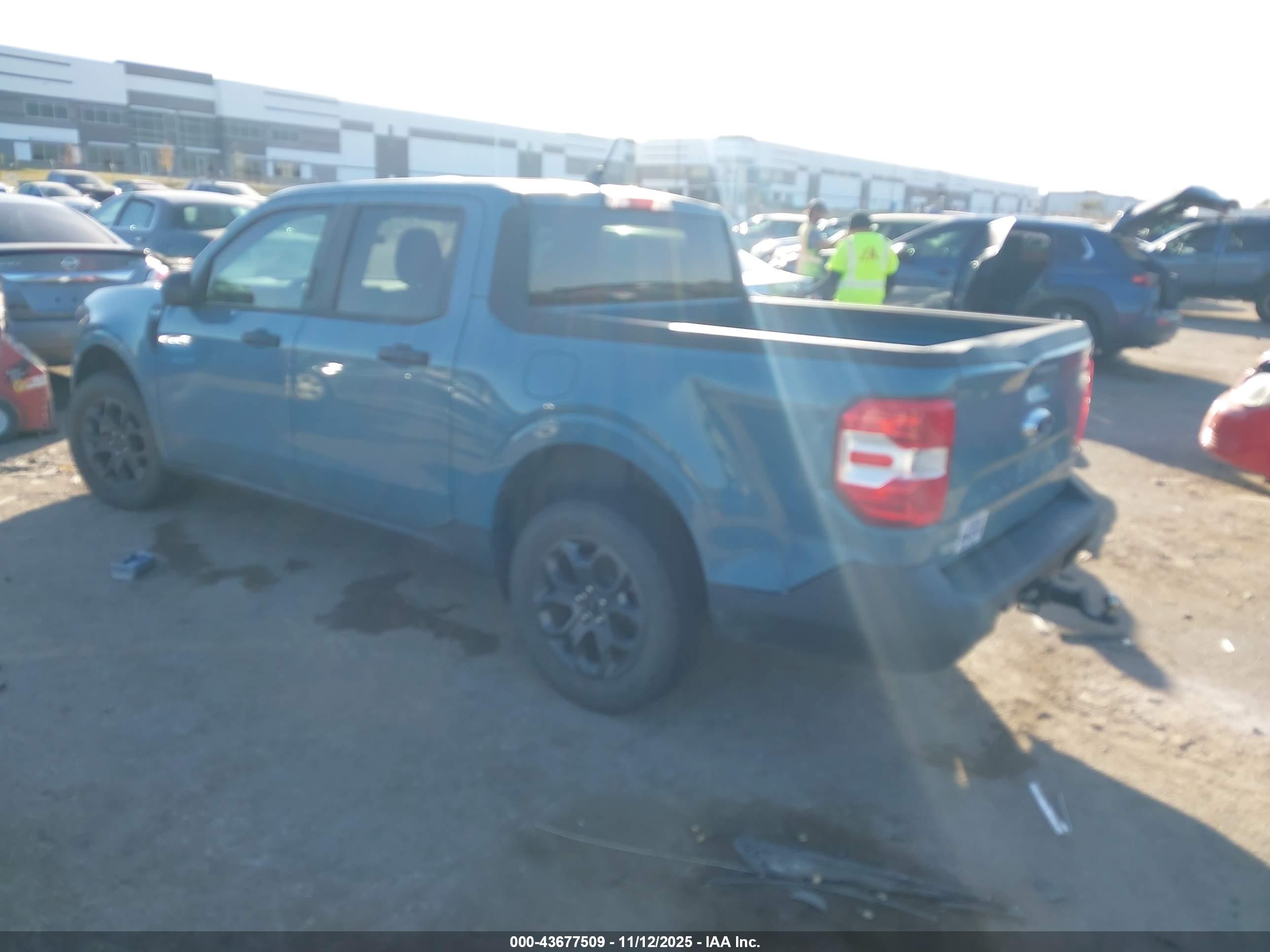 FORD MAVERICK image 3