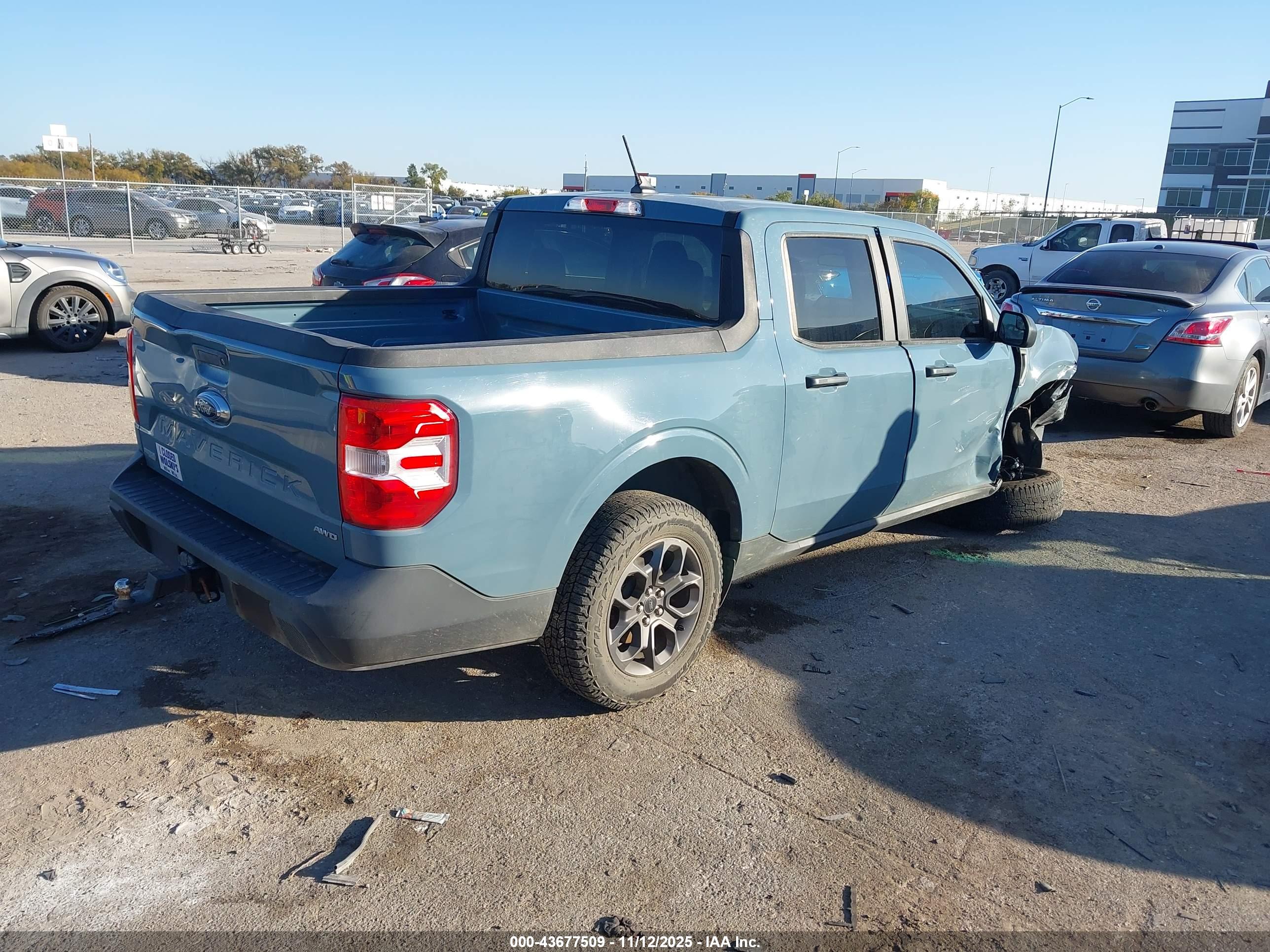 FORD MAVERICK image 4