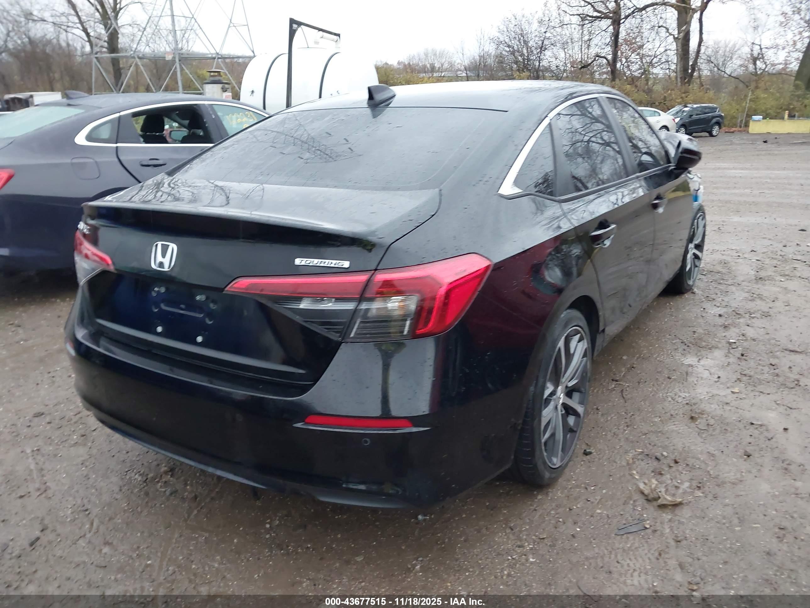 HONDA CIVIC image 4