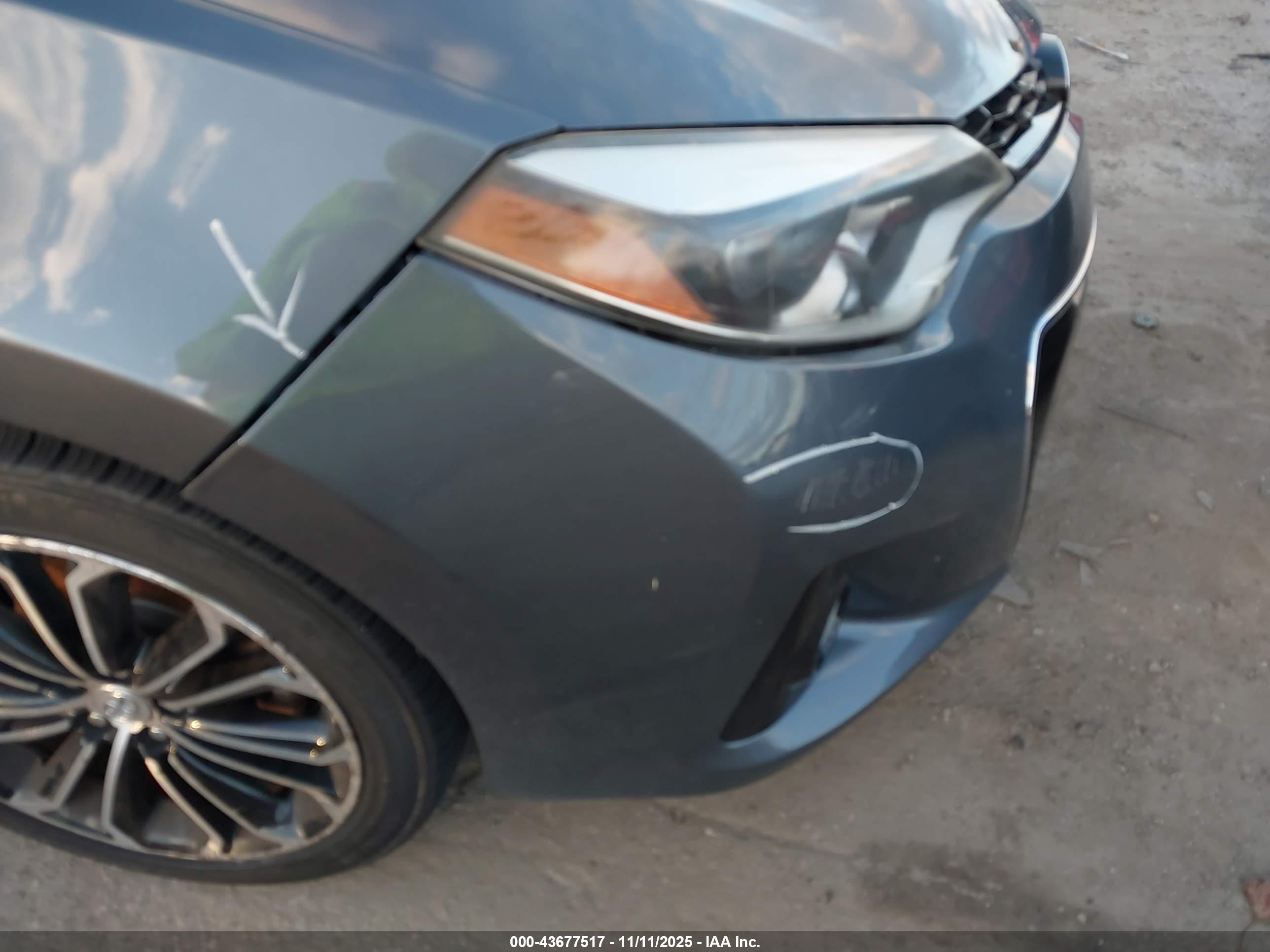TOYOTA COROLLA image 6