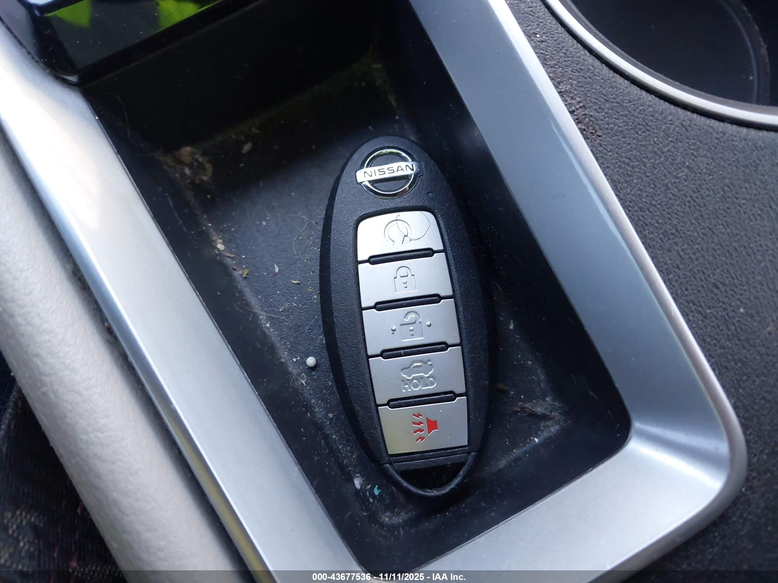 NISSAN ALTIMA image 11