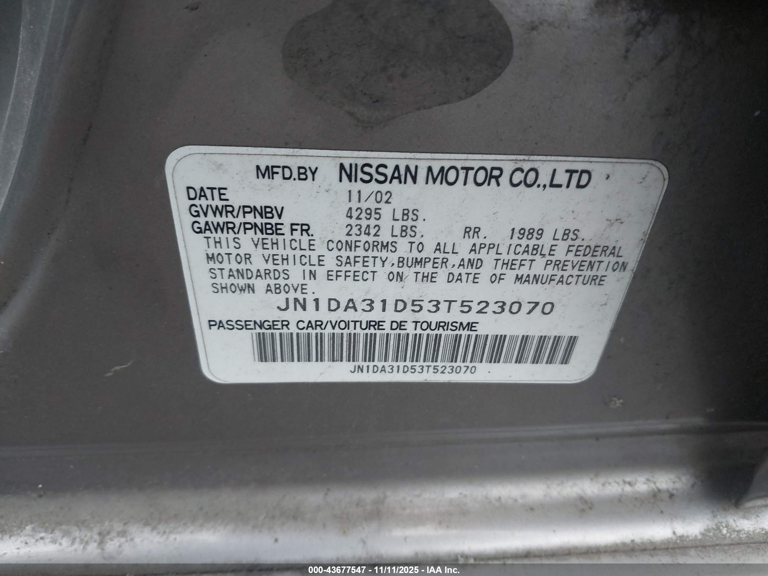 NISSAN MAXIMA image 9