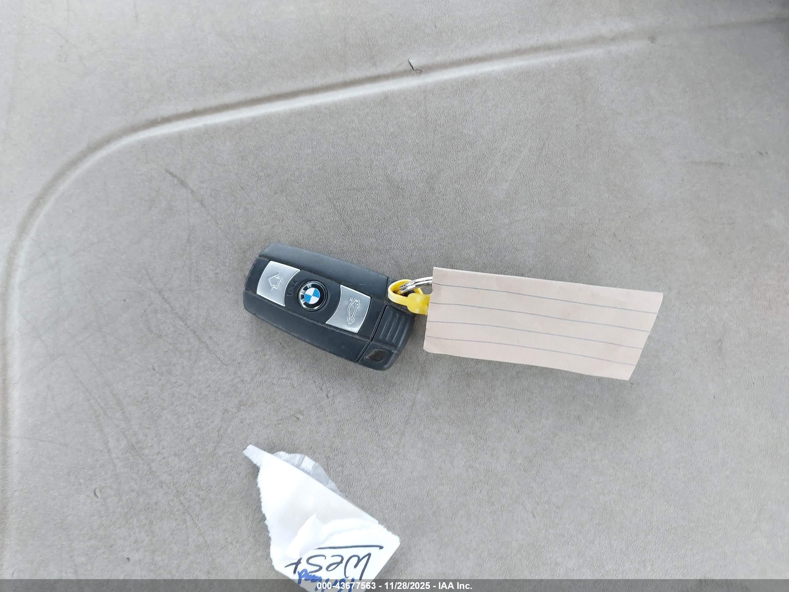 BMW 328I image 11