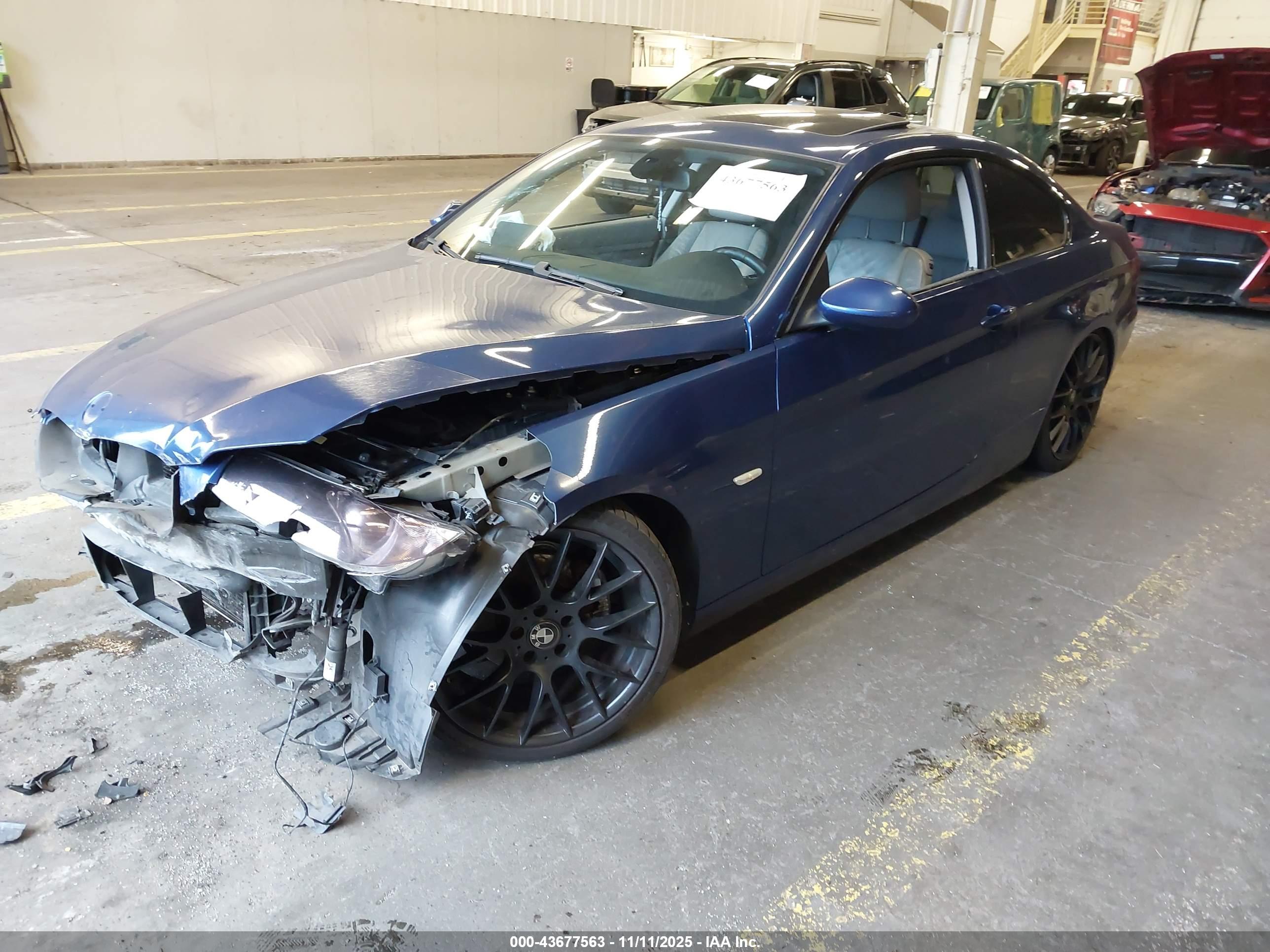 BMW 328I image 2