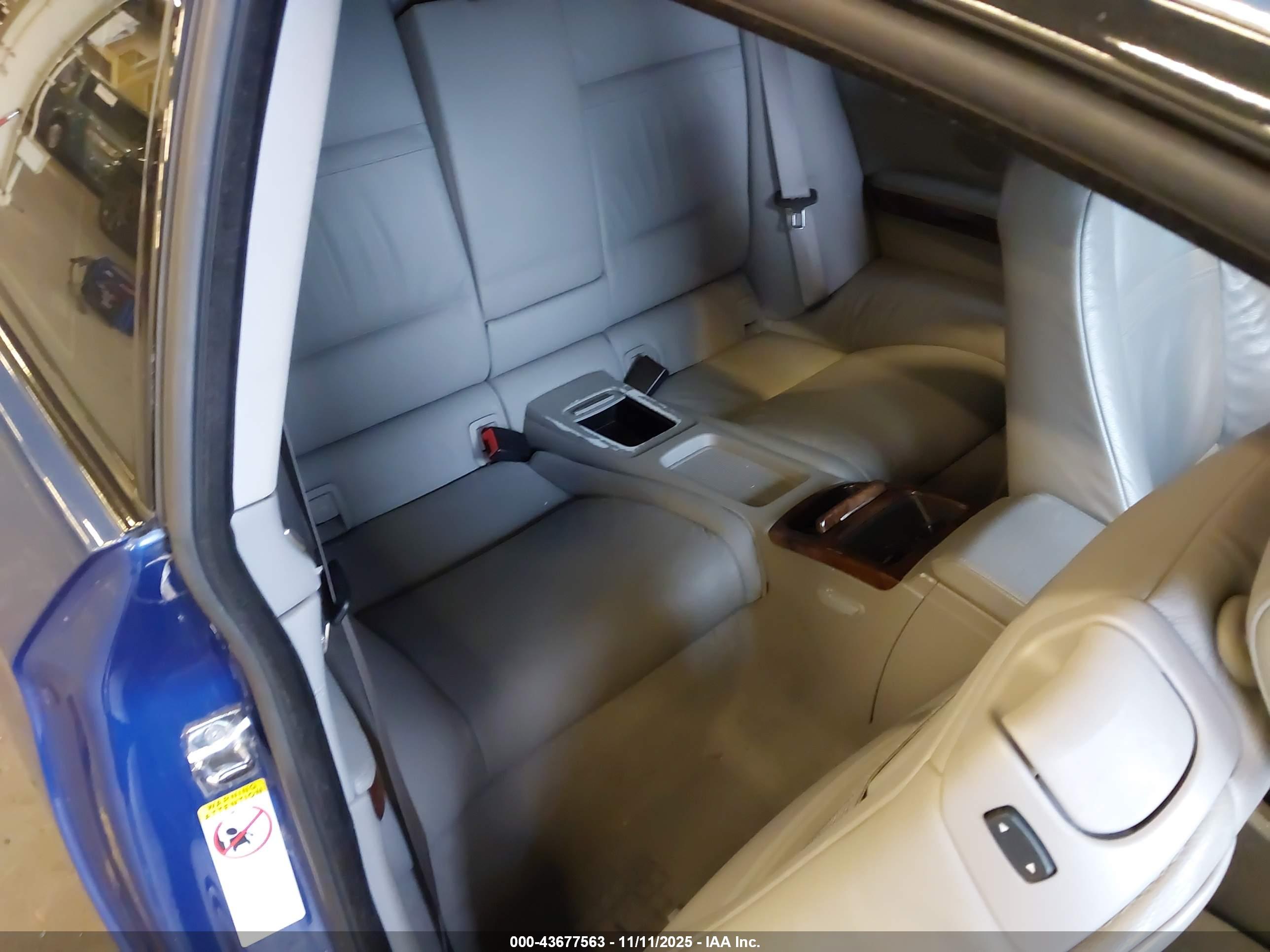 BMW 328I image 8