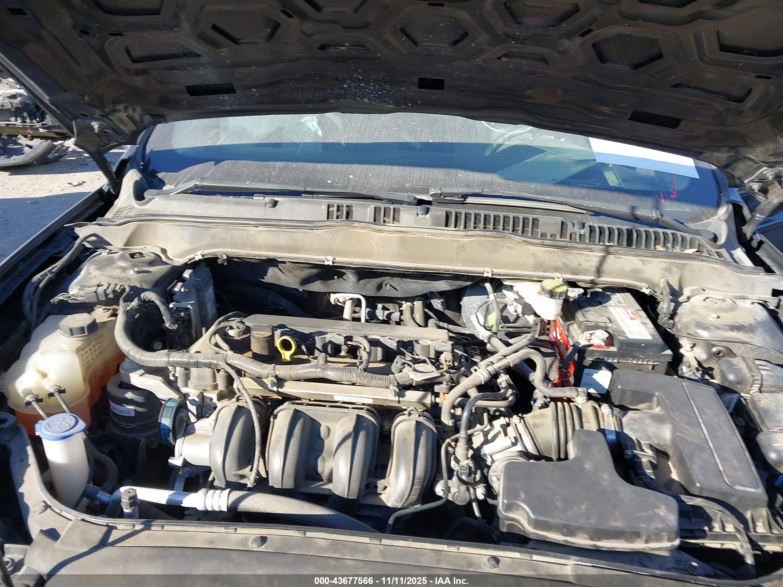 FORD FUSION image 10