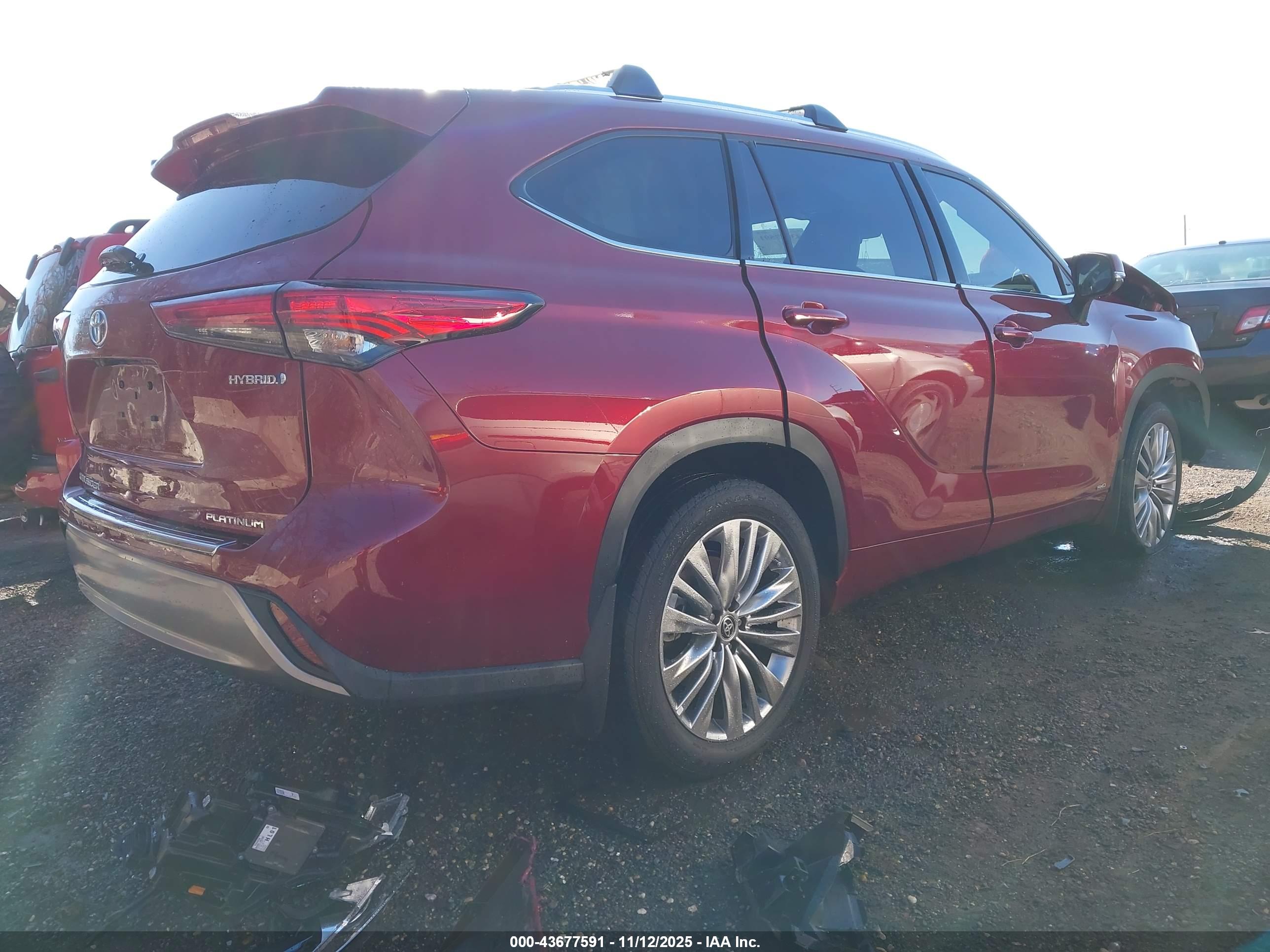 TOYOTA HIGHLANDER image 4