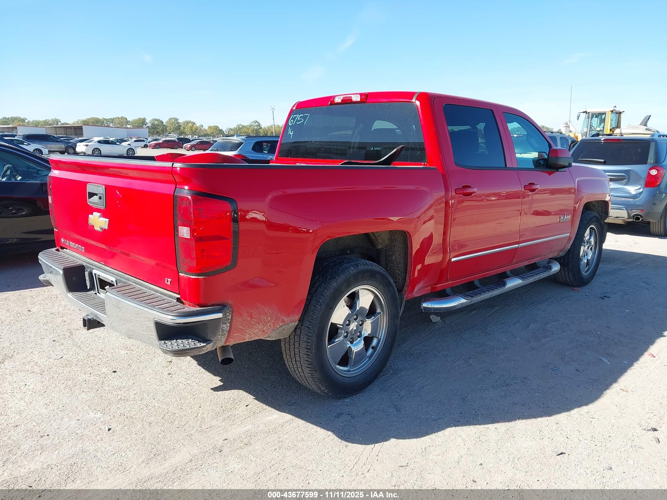 CHEVROLET SILVERADO image 4
