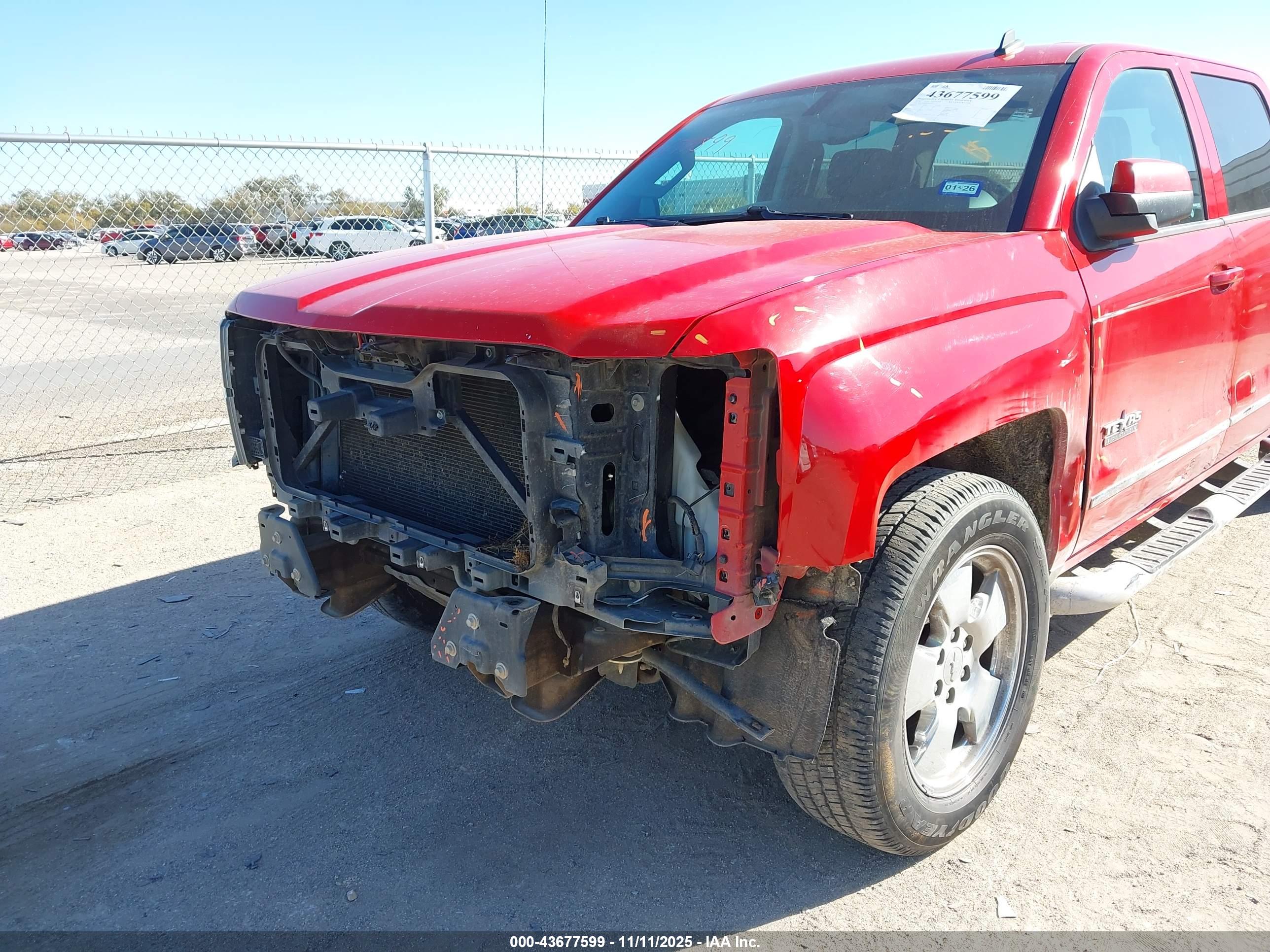 CHEVROLET SILVERADO image 6