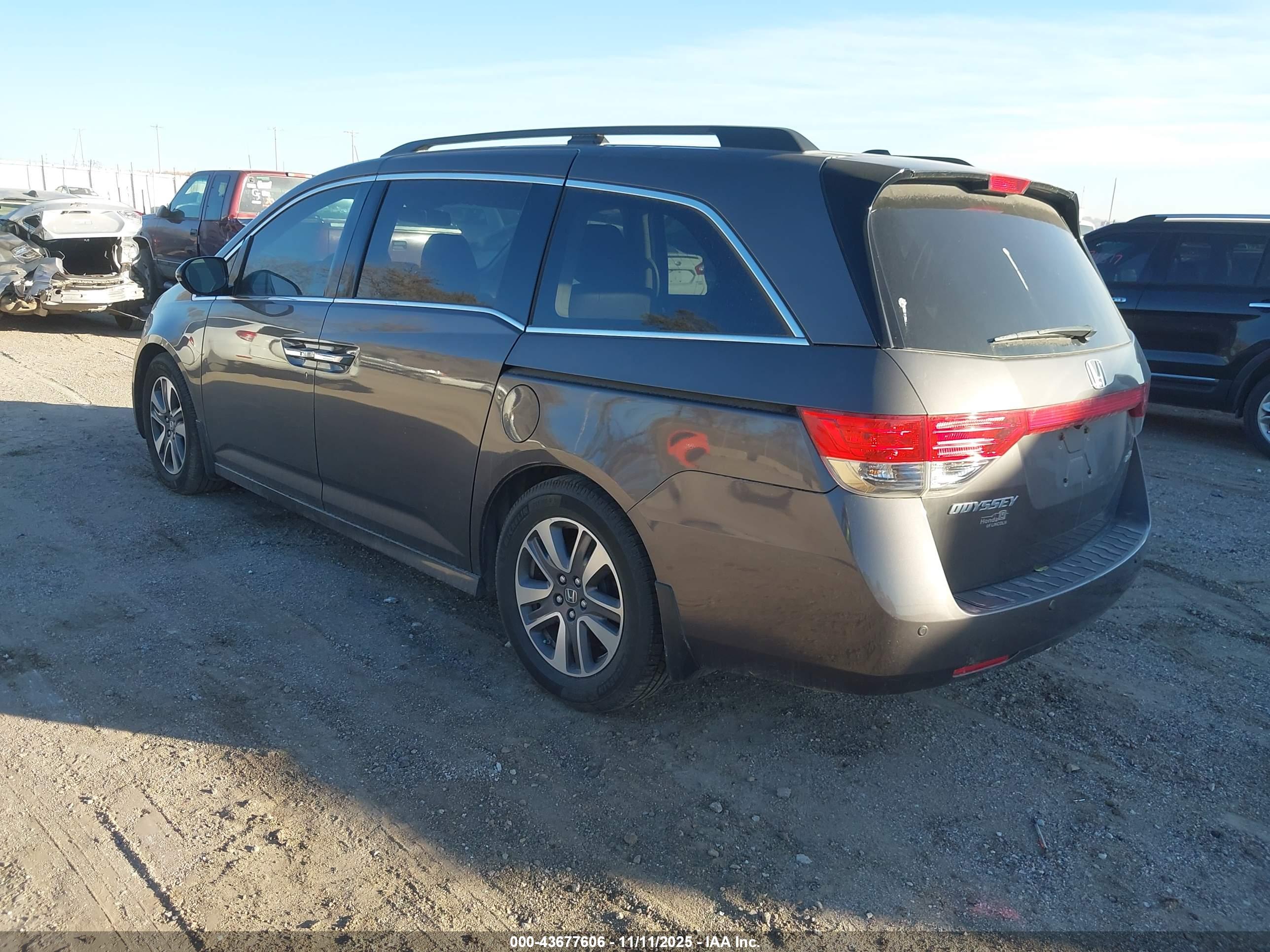 HONDA ODYSSEY image 3