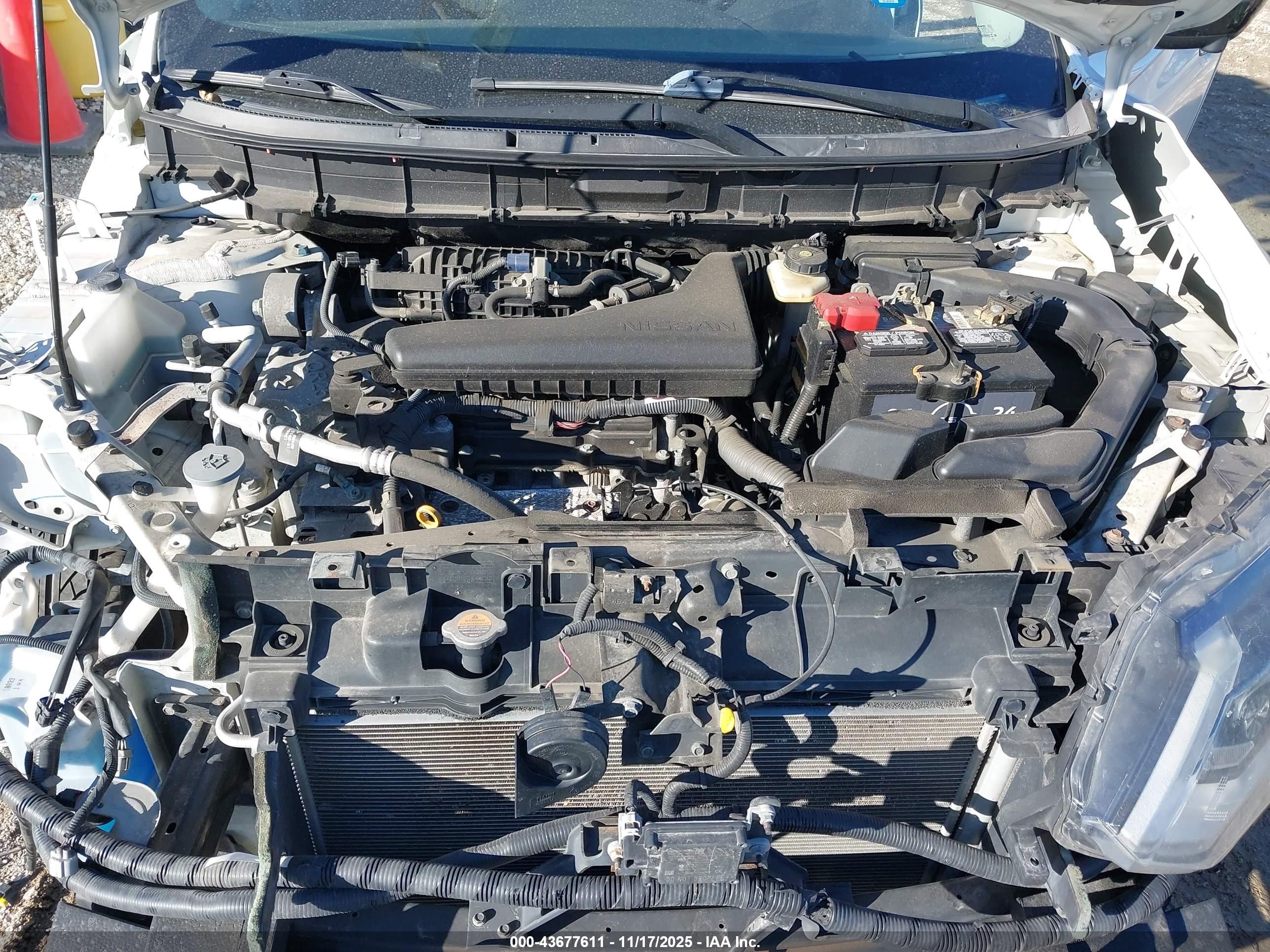 NISSAN ROGUE image 10