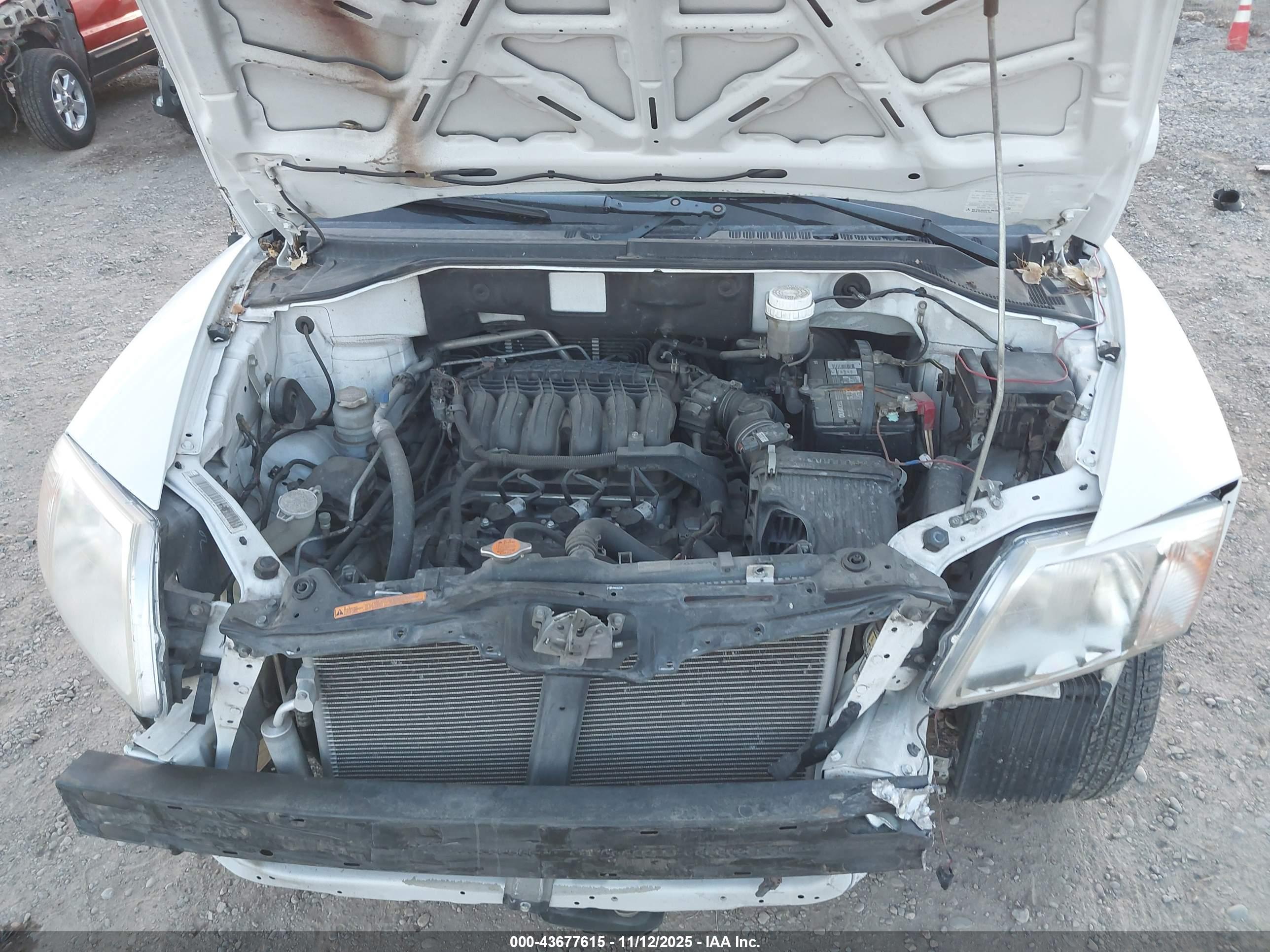 MITSUBISHI ENDEAVOR image 10