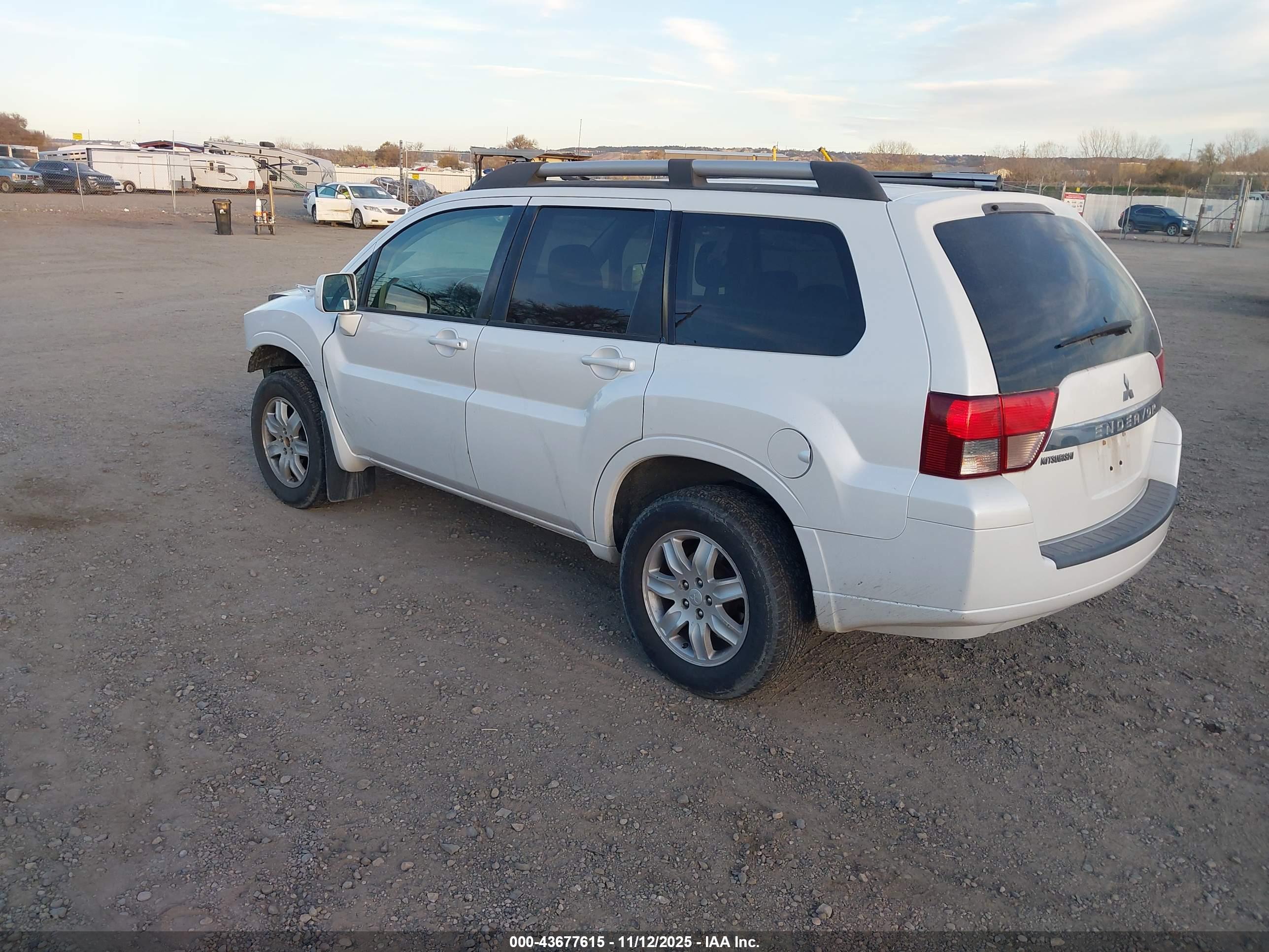 MITSUBISHI ENDEAVOR image 3
