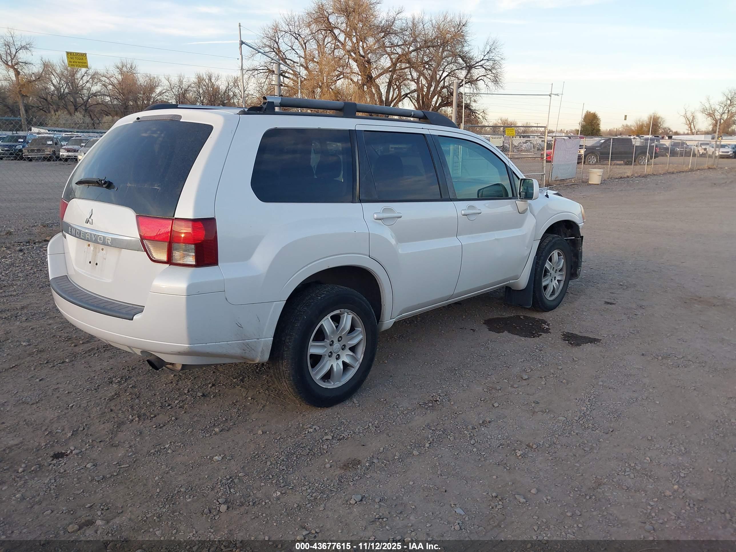 MITSUBISHI ENDEAVOR image 4