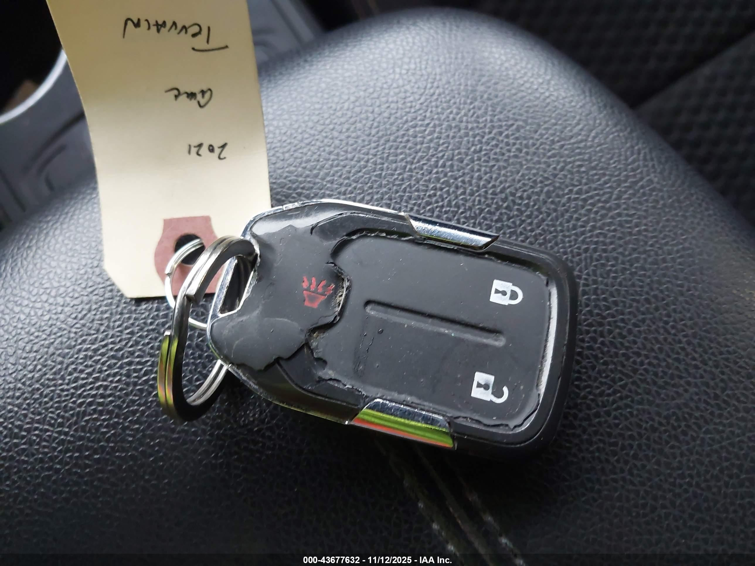 GMC TERRAIN image 11