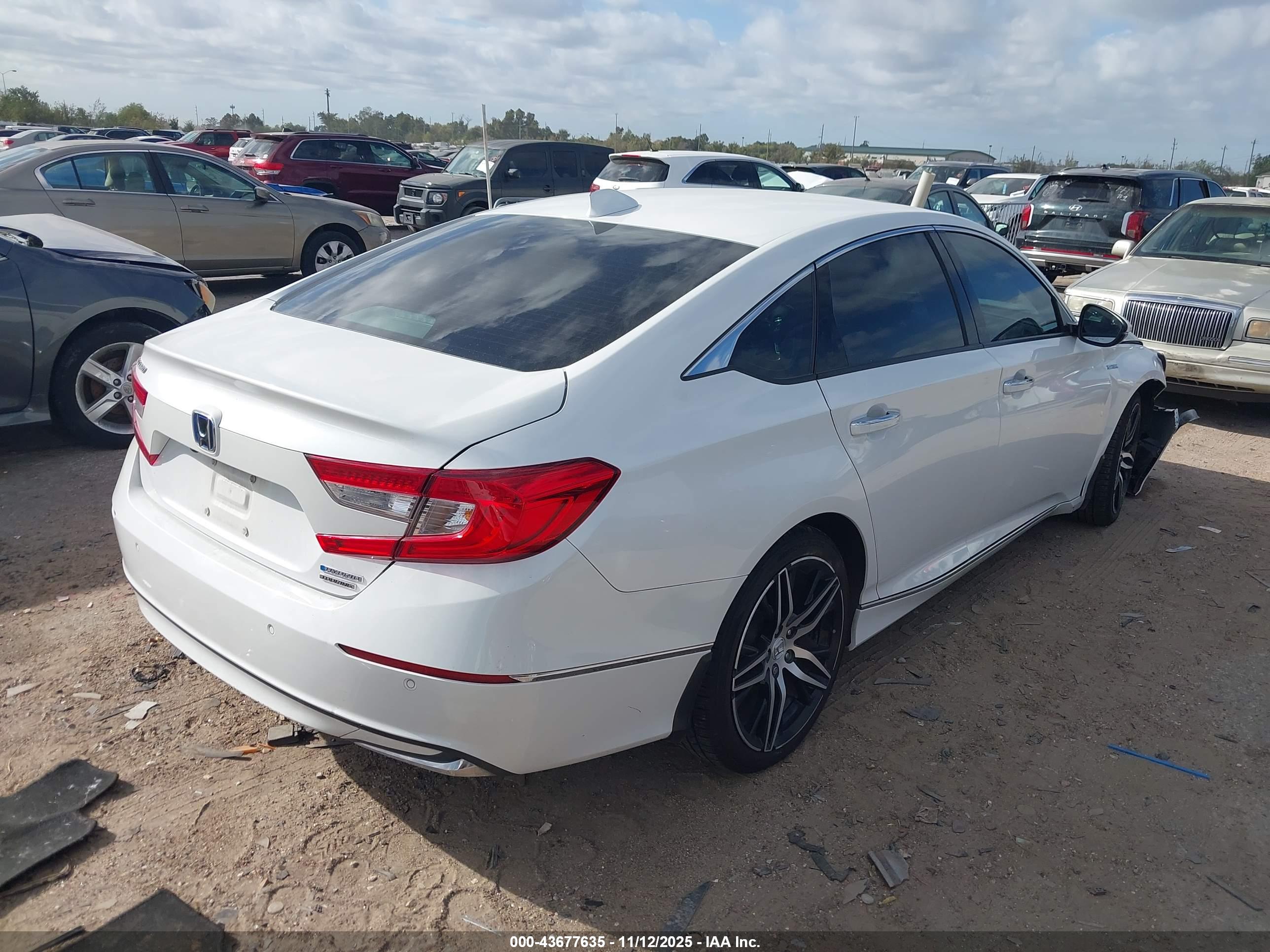 HONDA ACCORD image 4