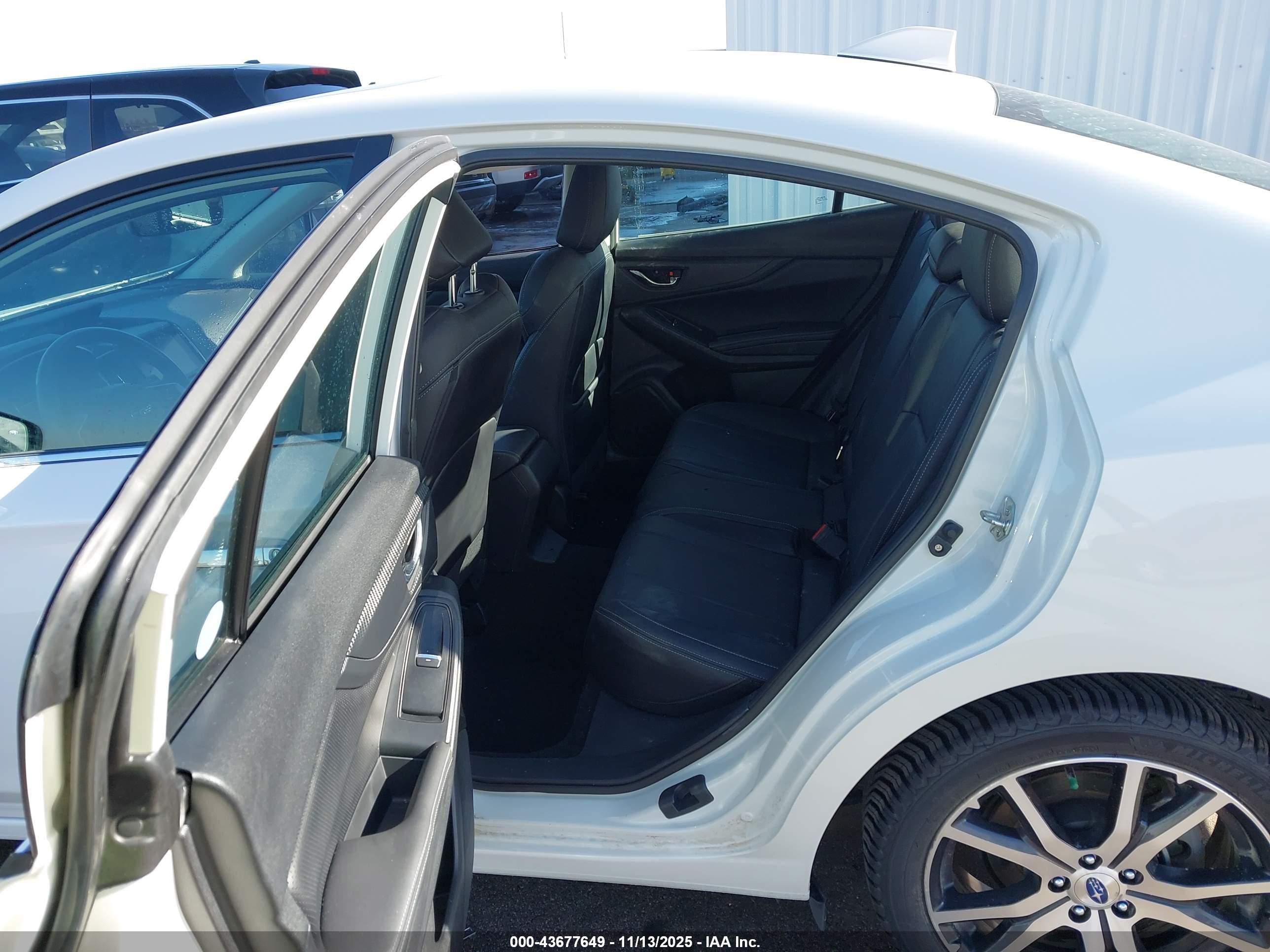 SUBARU IMPREZA image 8