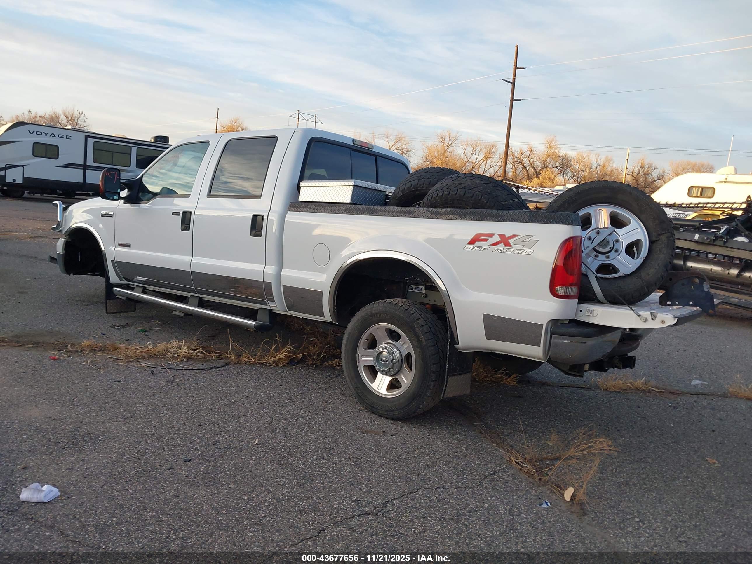 FORD F-350 image 3