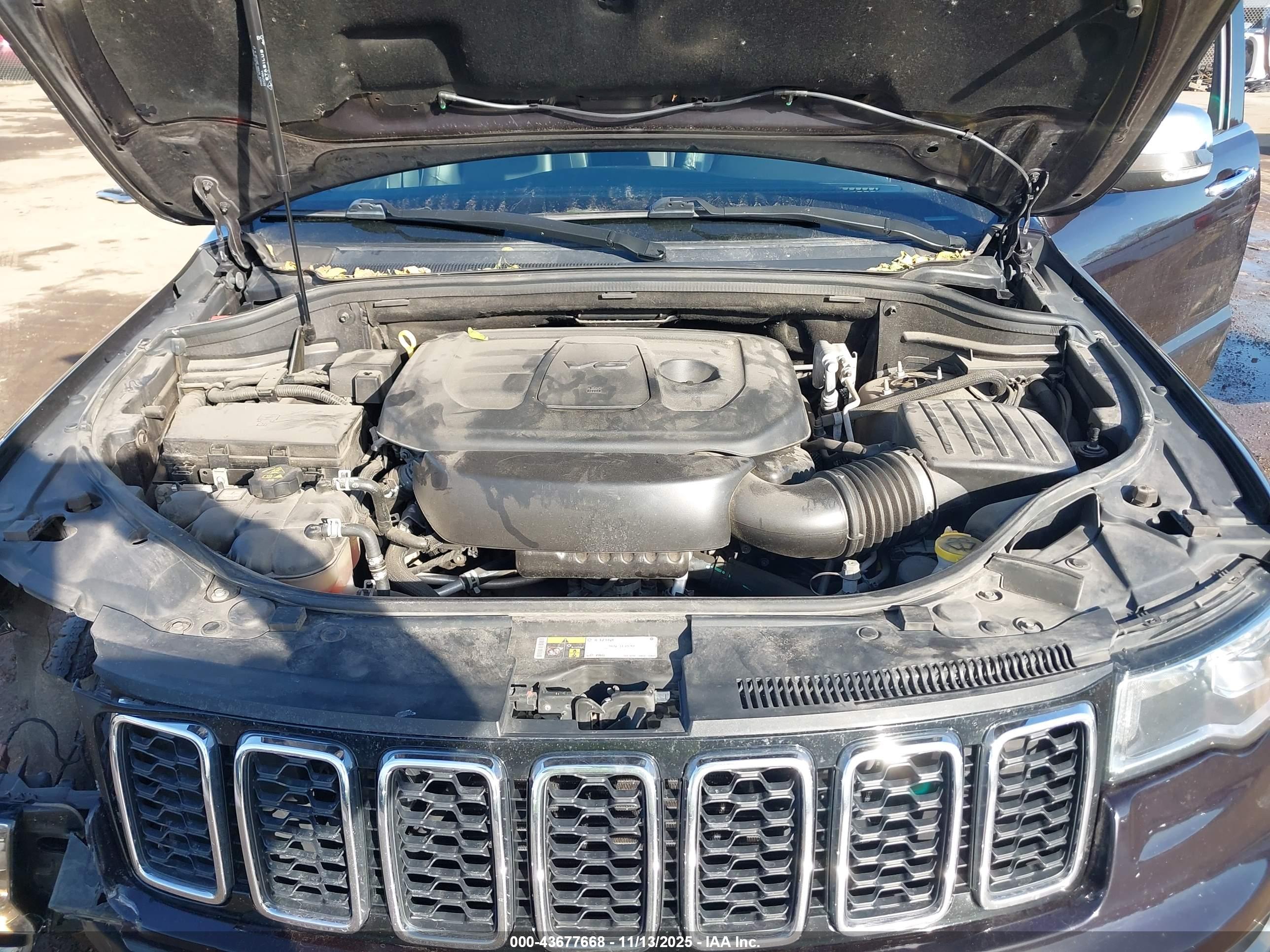 JEEP GRAND image 10