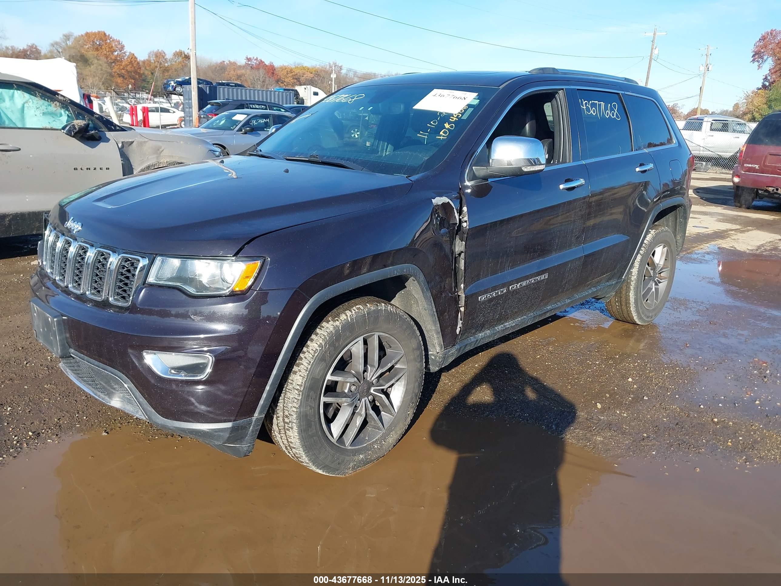 JEEP GRAND image 2