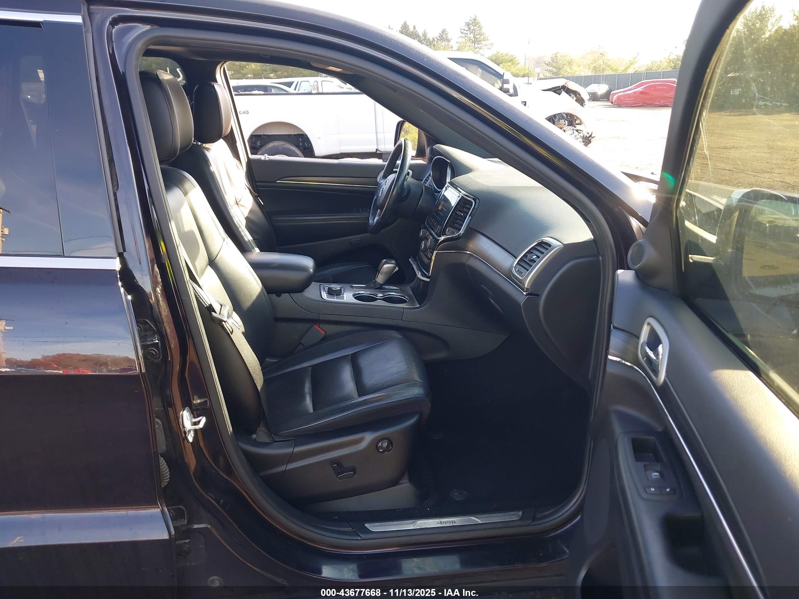 JEEP GRAND image 5