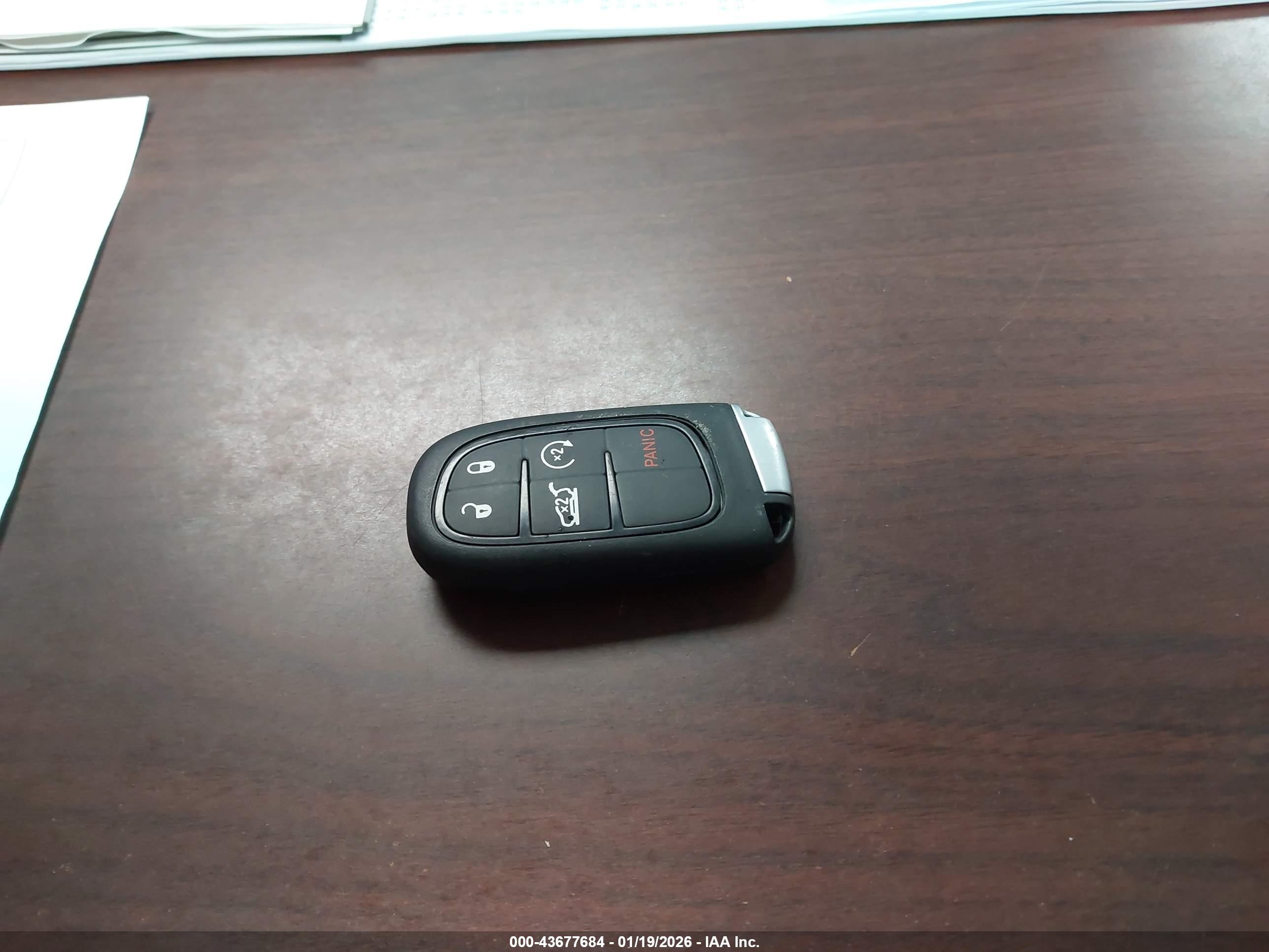 JEEP GRAND image 11