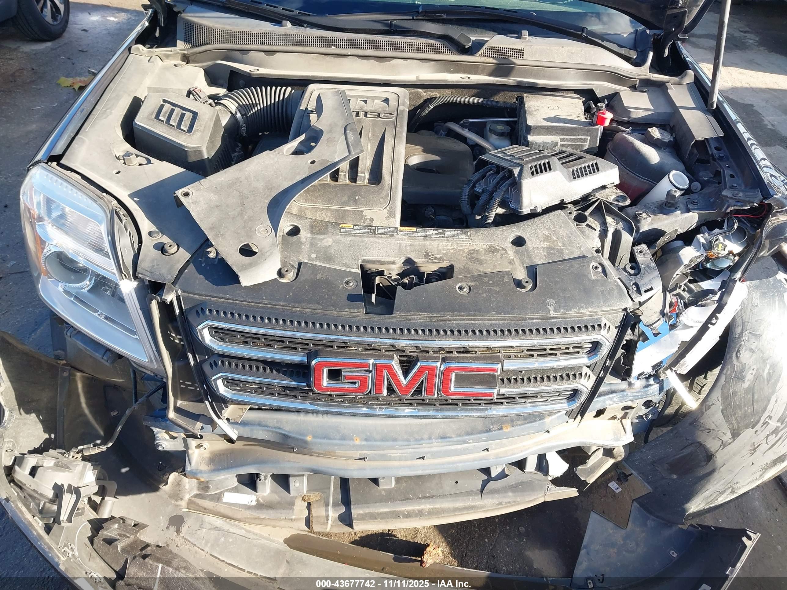 GMC TERRAIN image 10